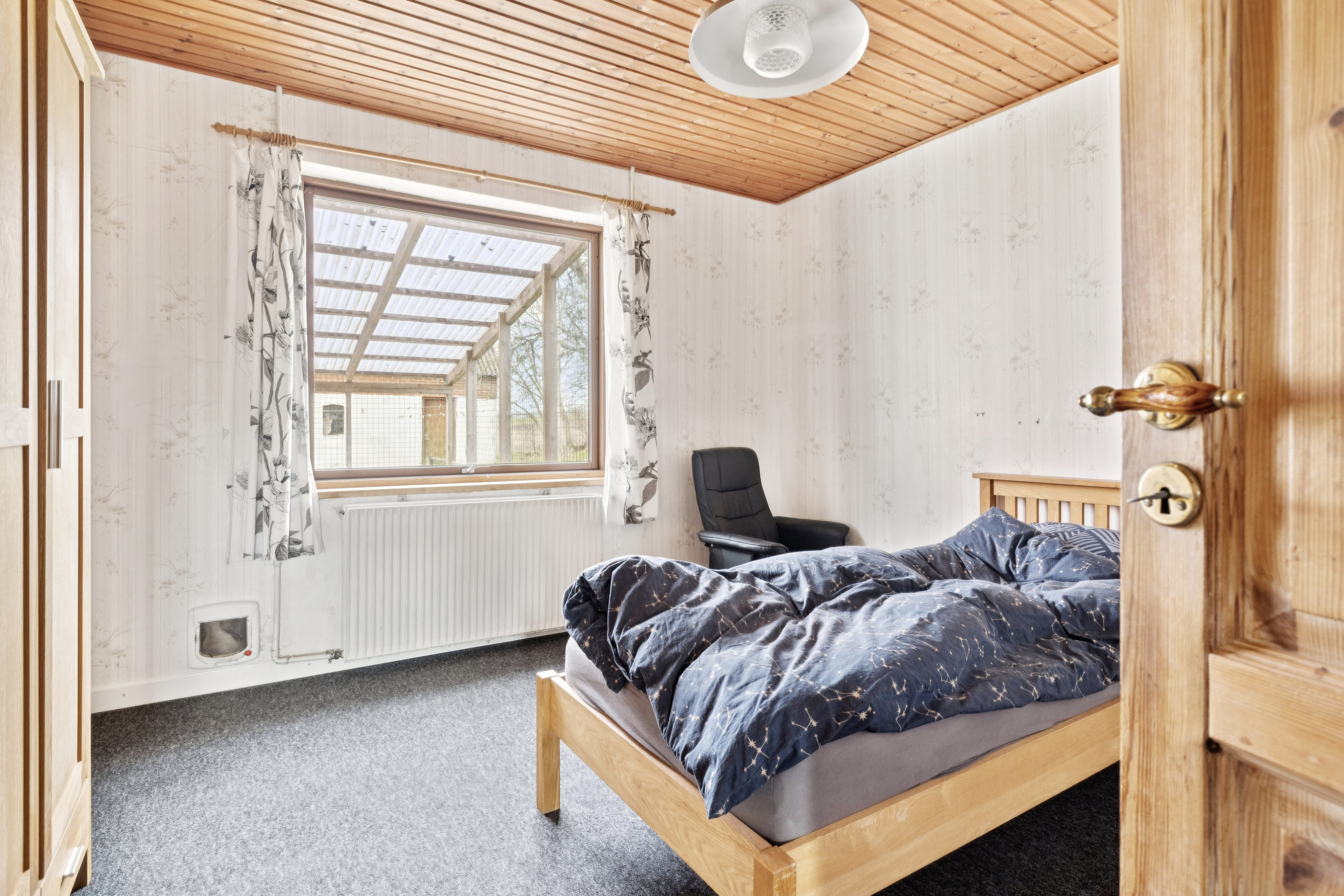 Fremhævet værelse billede i fuldskærmstilstand. Billede af Kolåvej 4, Egens, 8410 Rønde