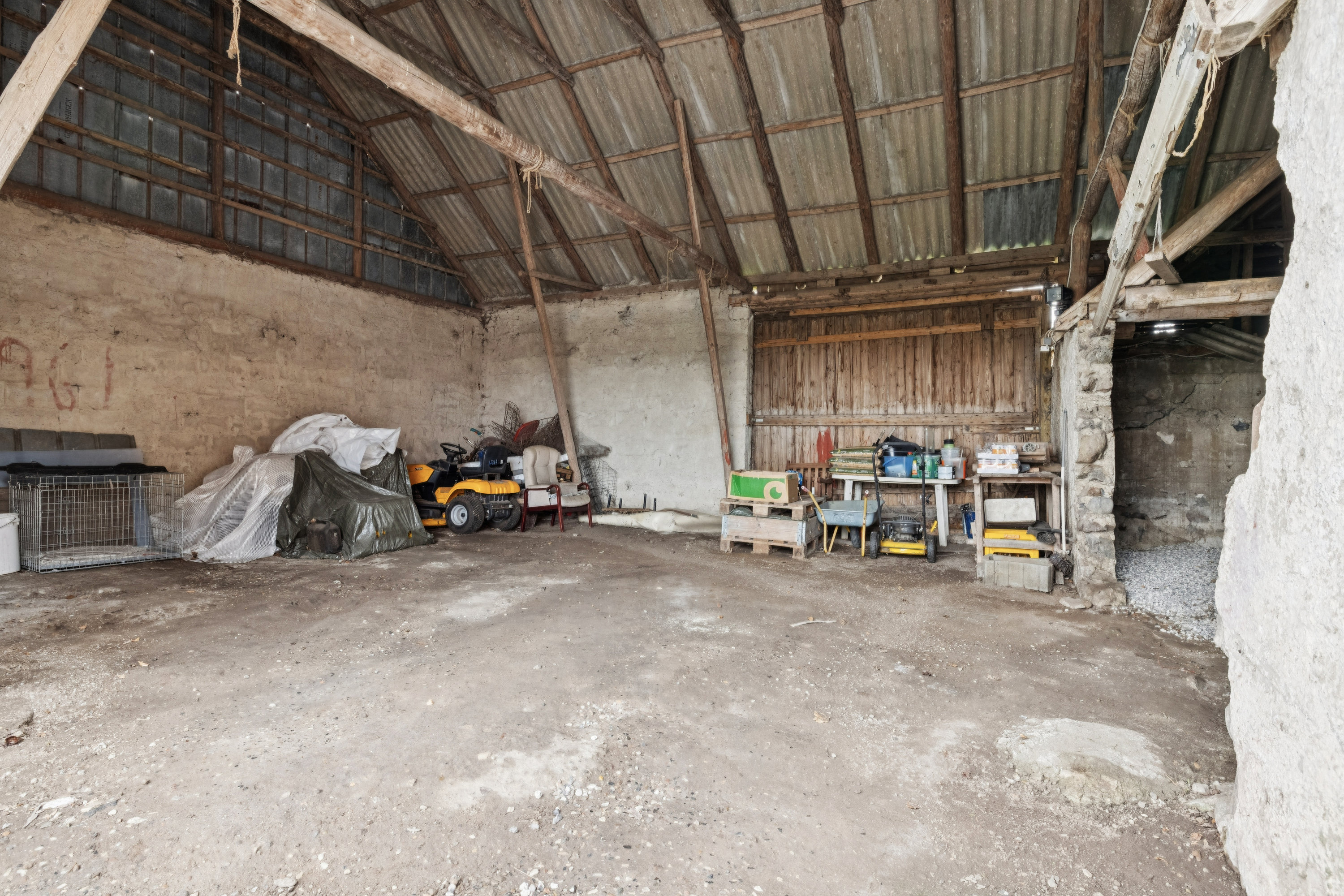 Fremhævet garage billede i fuldskærmstilstand. Billede af Kolåvej 4, Egens, 8410 Rønde