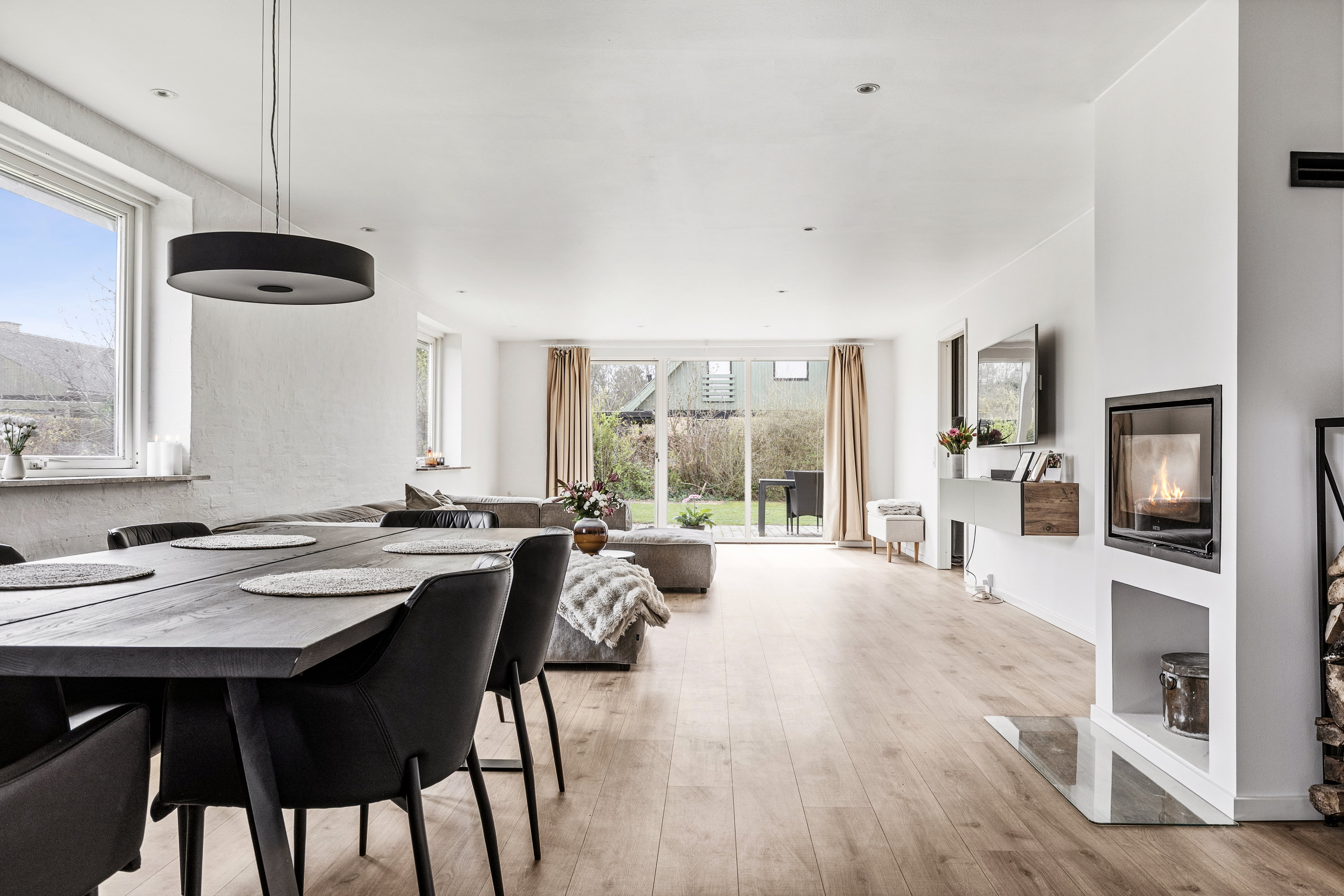 Fremhævet stue billede i fuldskærmstilstand. Billede af Tranekær 6, 4532 Gislinge