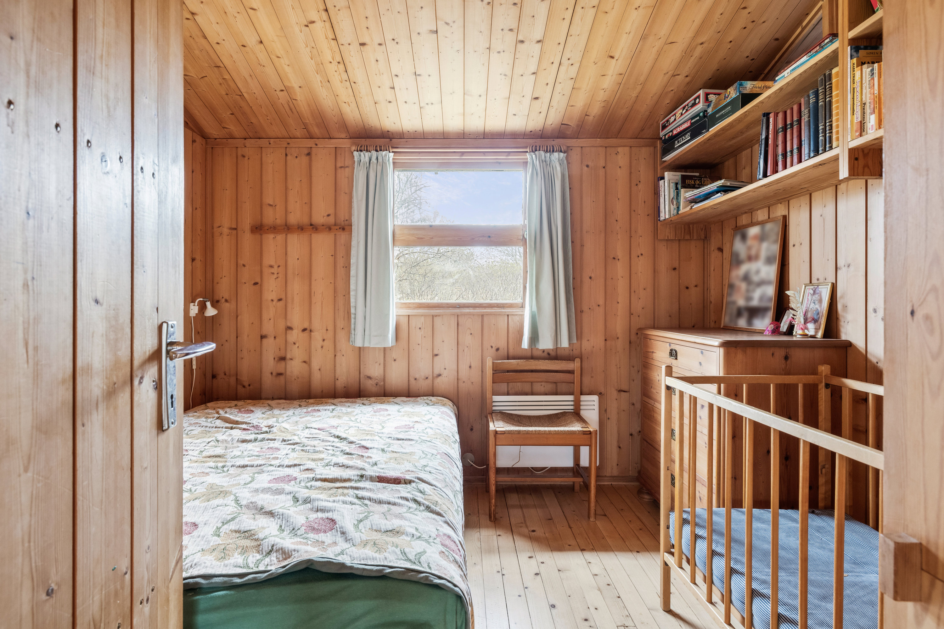 Fremhævet værelse billede i fuldskærmstilstand. Billede af Stavnsborgvej 37, Gjerrild, 8500 Grenaa