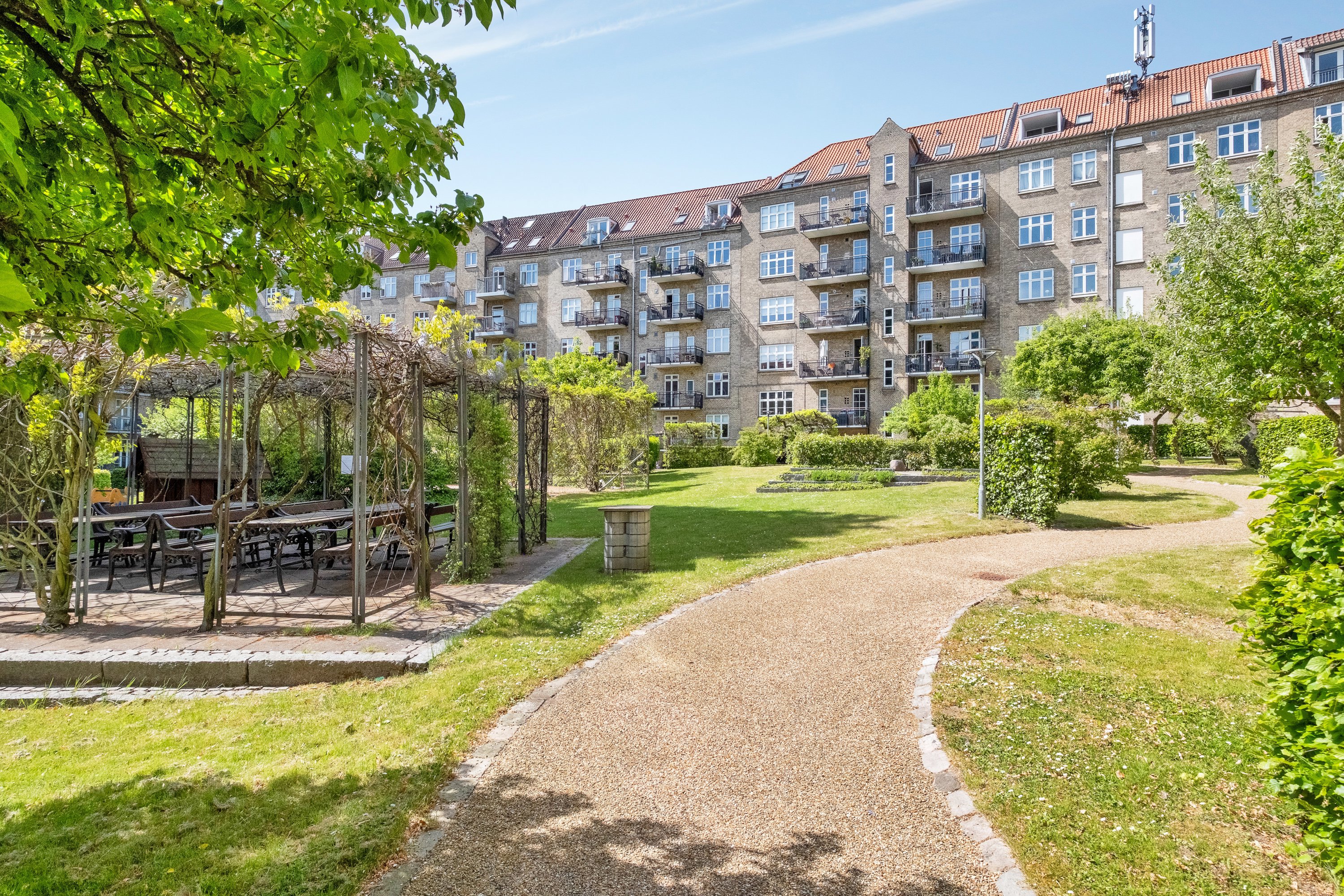 Fremhævet  billede i fuldskærmstilstand. Billede af Skernvej 6, 3. tv., 8000 Aarhus C