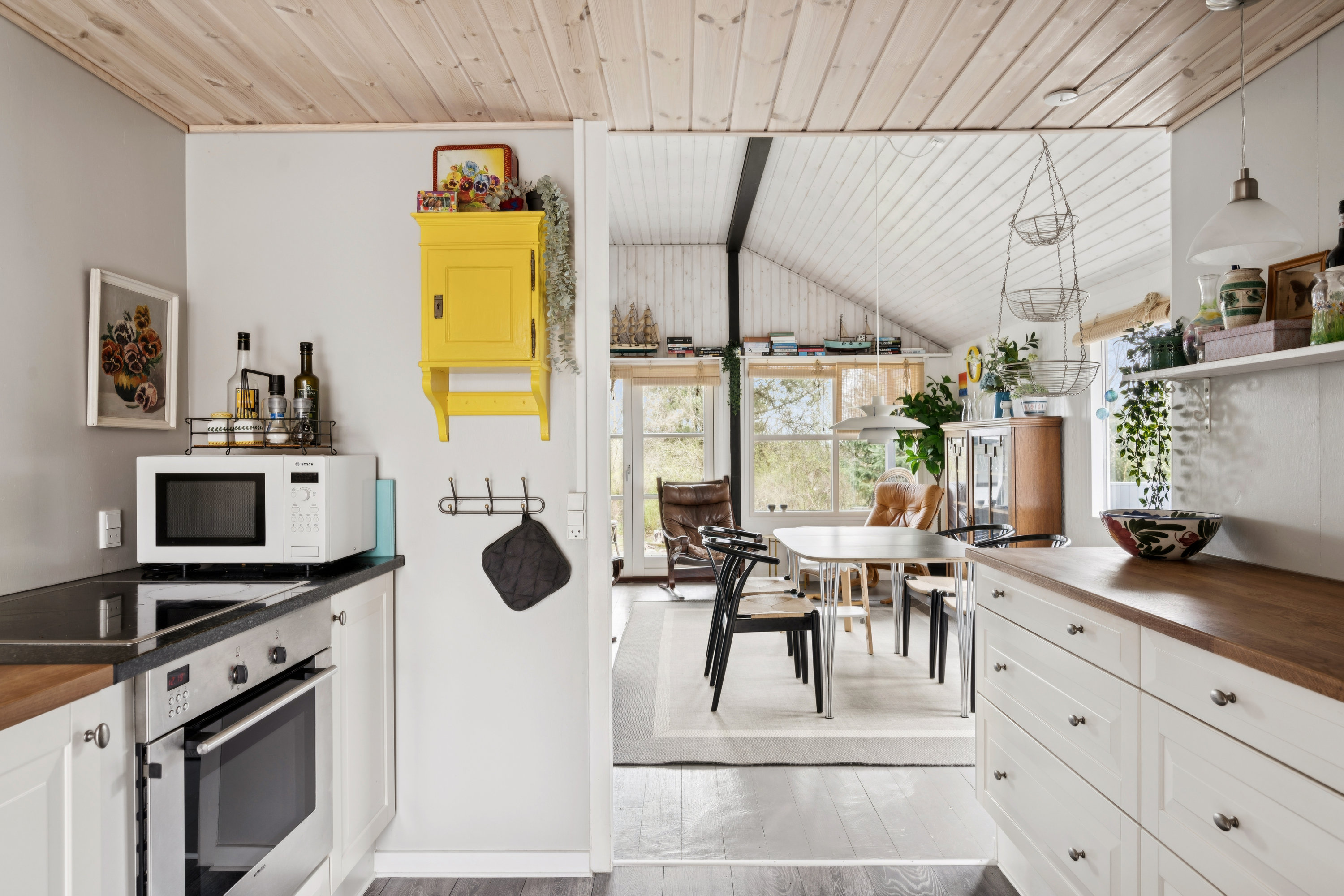 Fremhævet køkken billede i fuldskærmstilstand. Billede af Vibevej 2, Skovgårde, 8961 Allingåbro