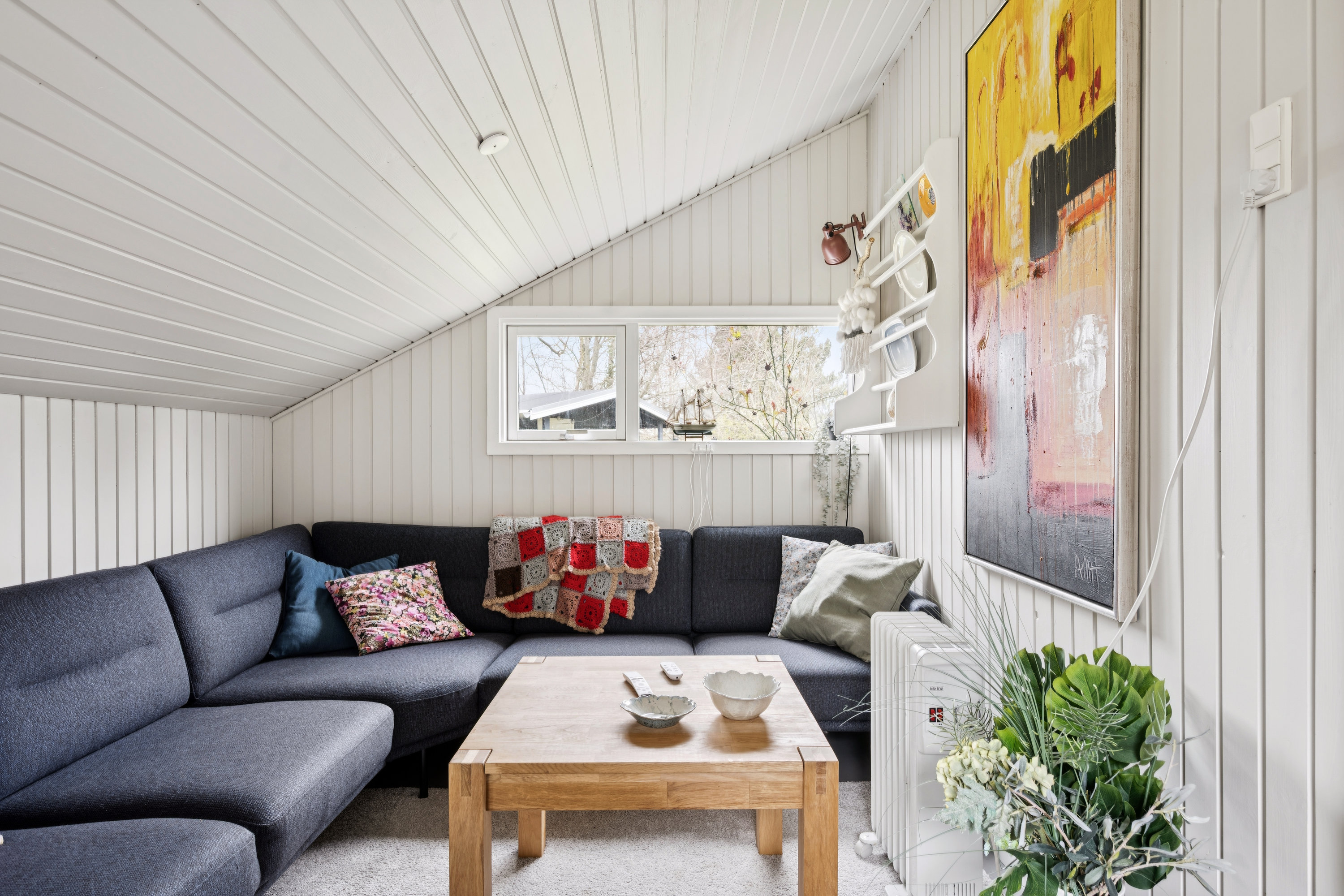 Fremhævet stue billede i fuldskærmstilstand. Billede af Vibevej 2, Skovgårde, 8961 Allingåbro