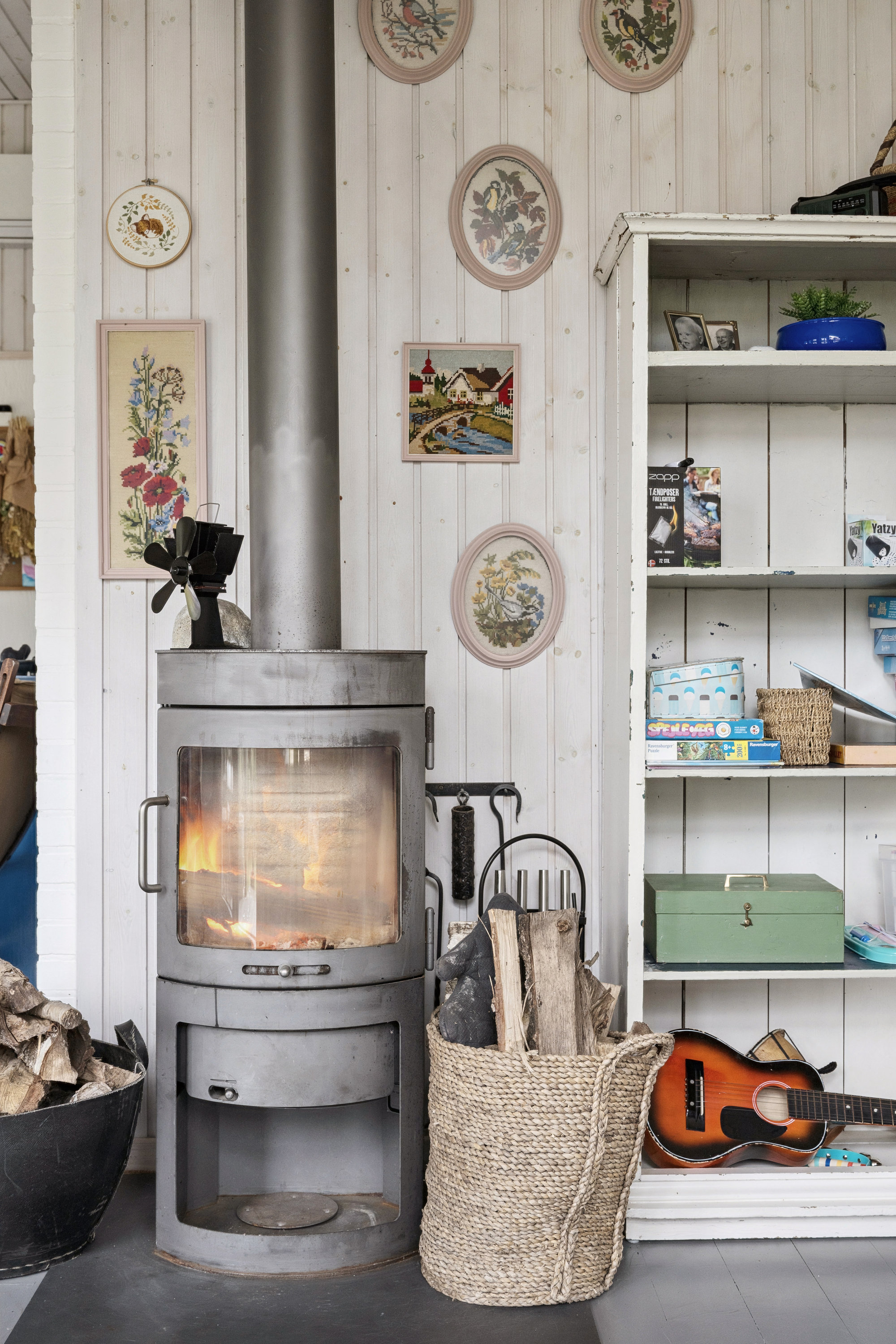 Fremhævet køkken billede i fuldskærmstilstand. Billede af Vibevej 2, Skovgårde, 8961 Allingåbro