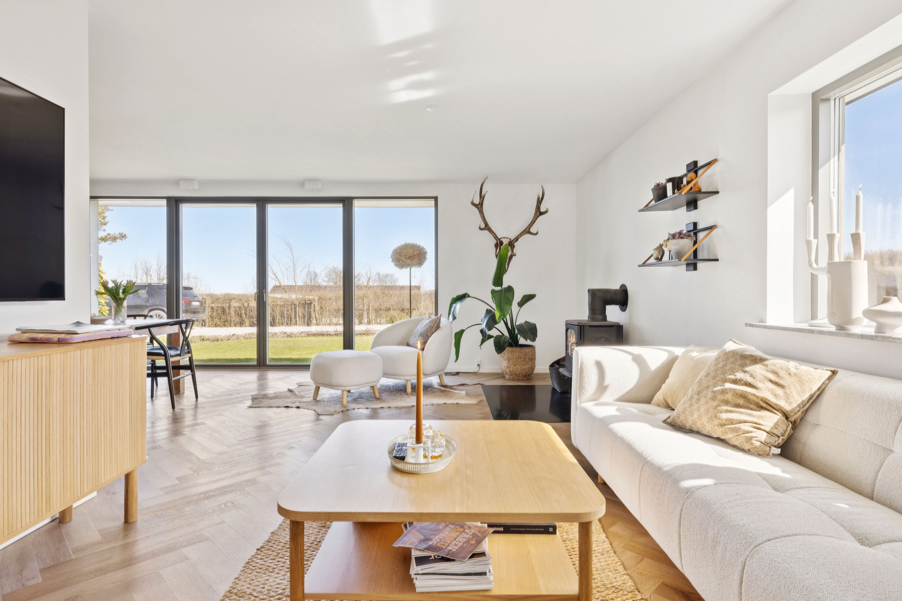 Fremhævet  billede i fuldskærmstilstand. Billede af Solskrænten 50B, Ugelbølle, 8410 Rønde