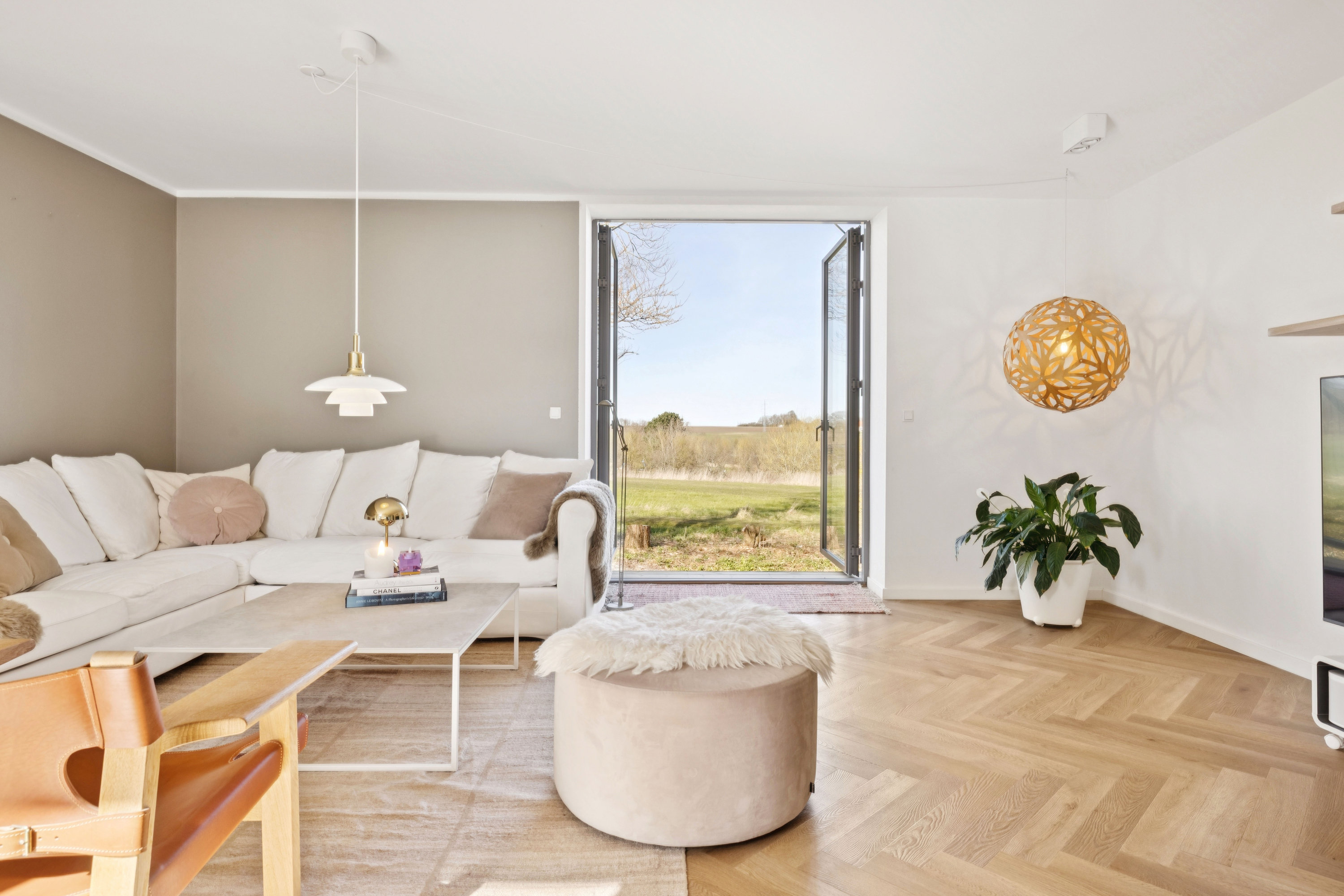 Fremhævet  billede i fuldskærmstilstand. Billede af Solskrænten 50B, Ugelbølle, 8410 Rønde