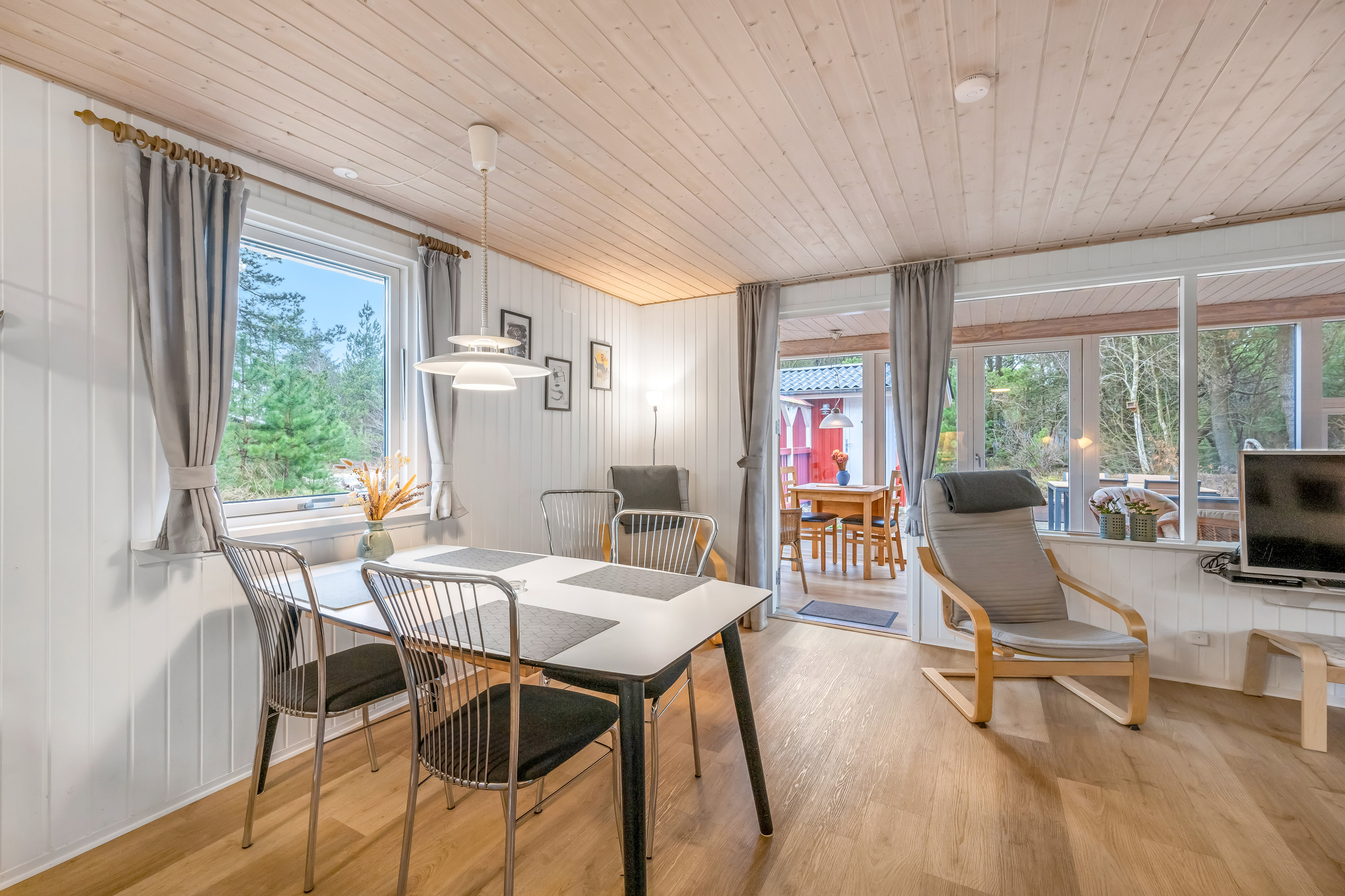 Fremhævet stue billede i fuldskærmstilstand. Billede af Højsvej 26, Lønne, 6830 Nørre Nebel