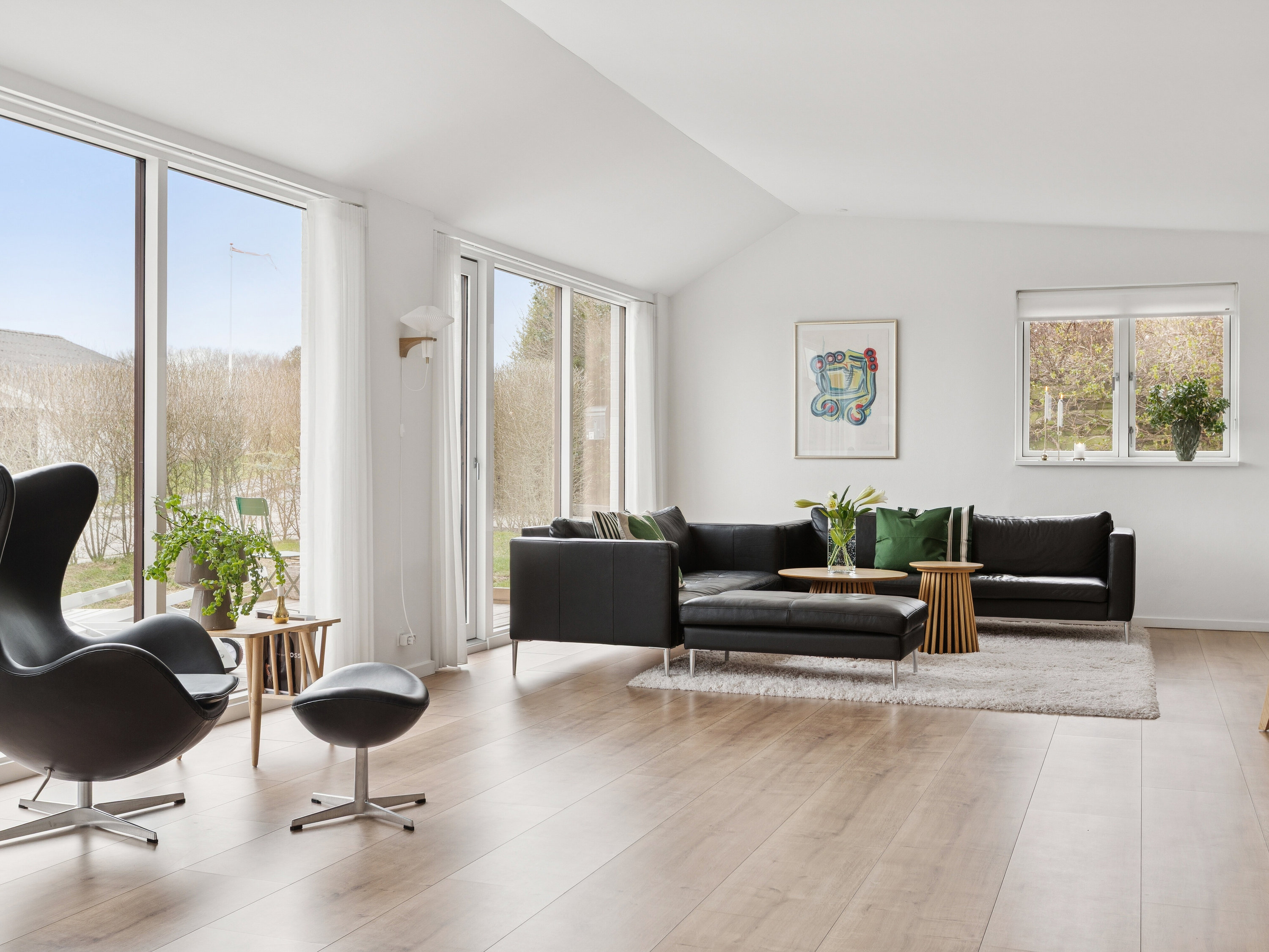 Fremhævet stue billede i fuldskærmstilstand. Billede af Lien 2, 9800 Hjørring