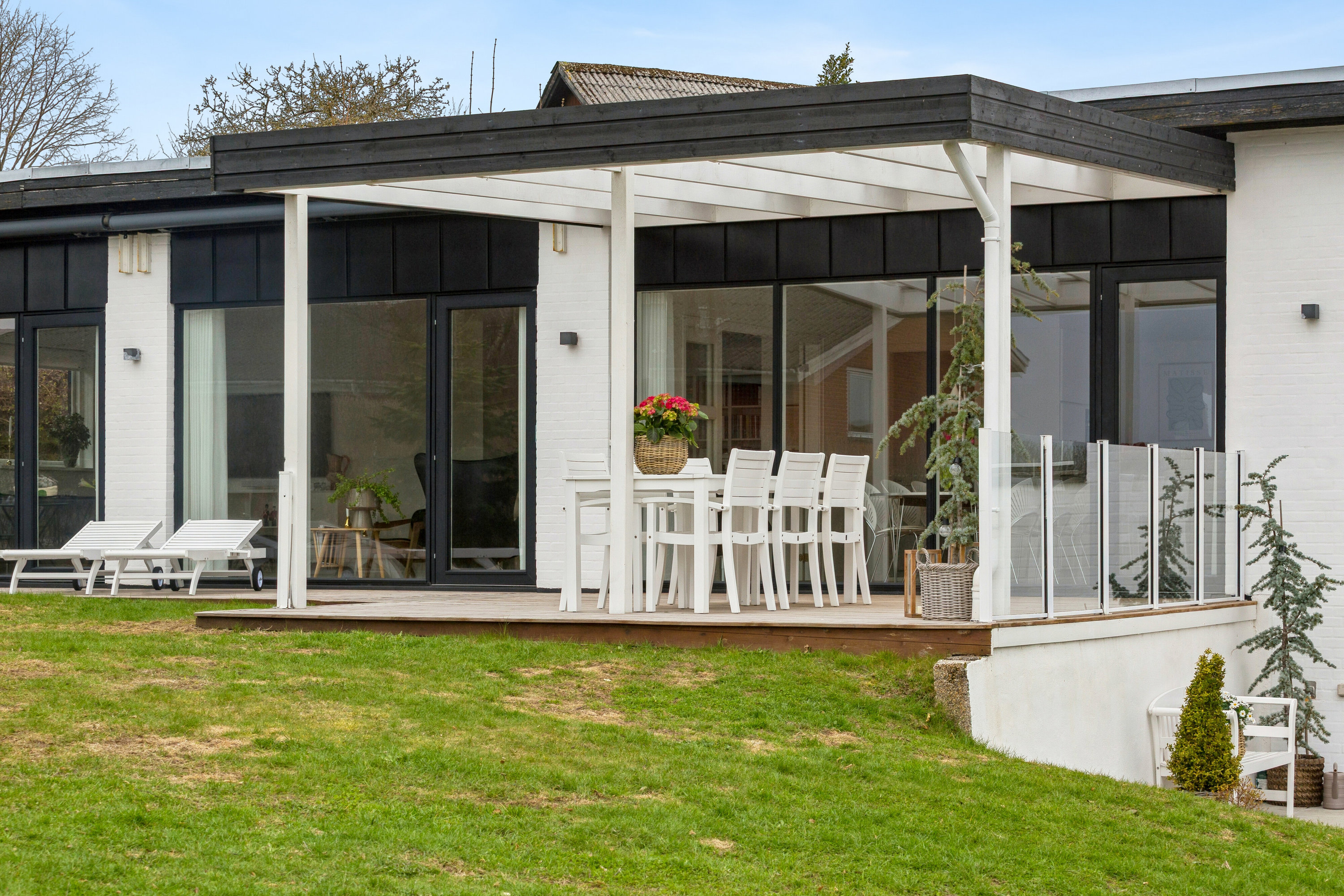 Fremhævet terrasse billede i fuldskærmstilstand. Billede af Lien 2, 9800 Hjørring