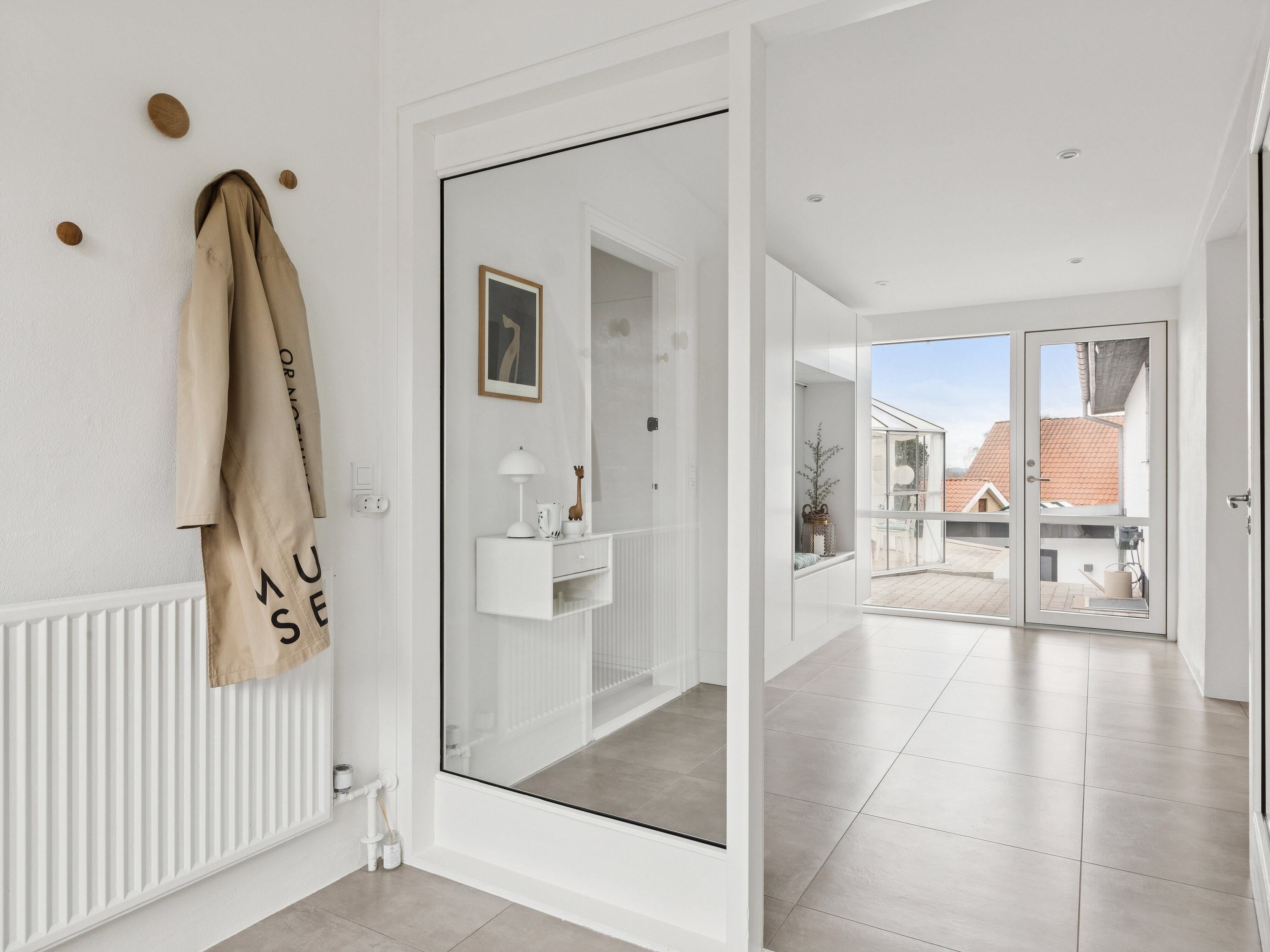 Fremhævet entre billede i fuldskærmstilstand. Billede af Lien 2, 9800 Hjørring