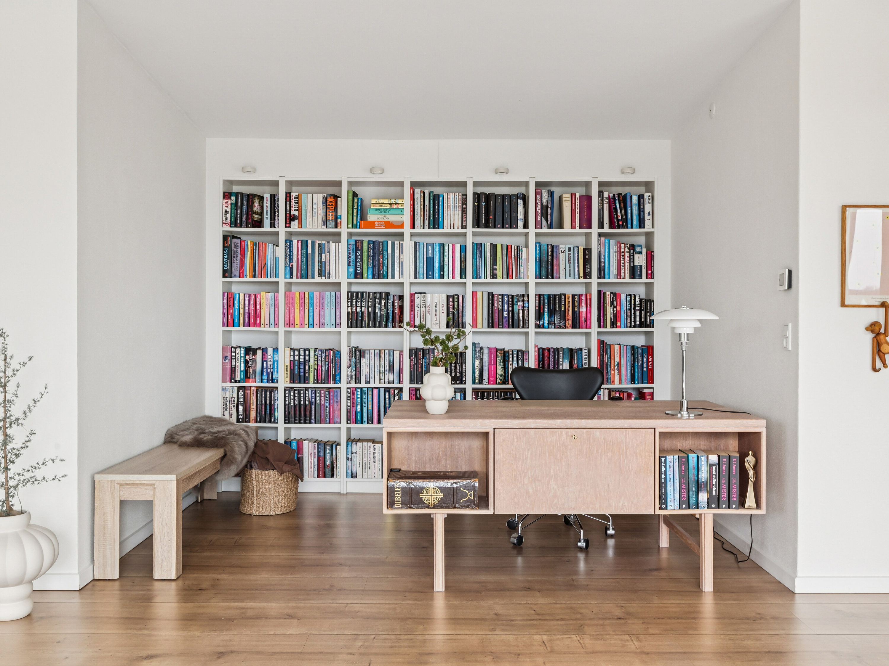 Fremhævet stue billede i fuldskærmstilstand. Billede af Lien 2, 9800 Hjørring