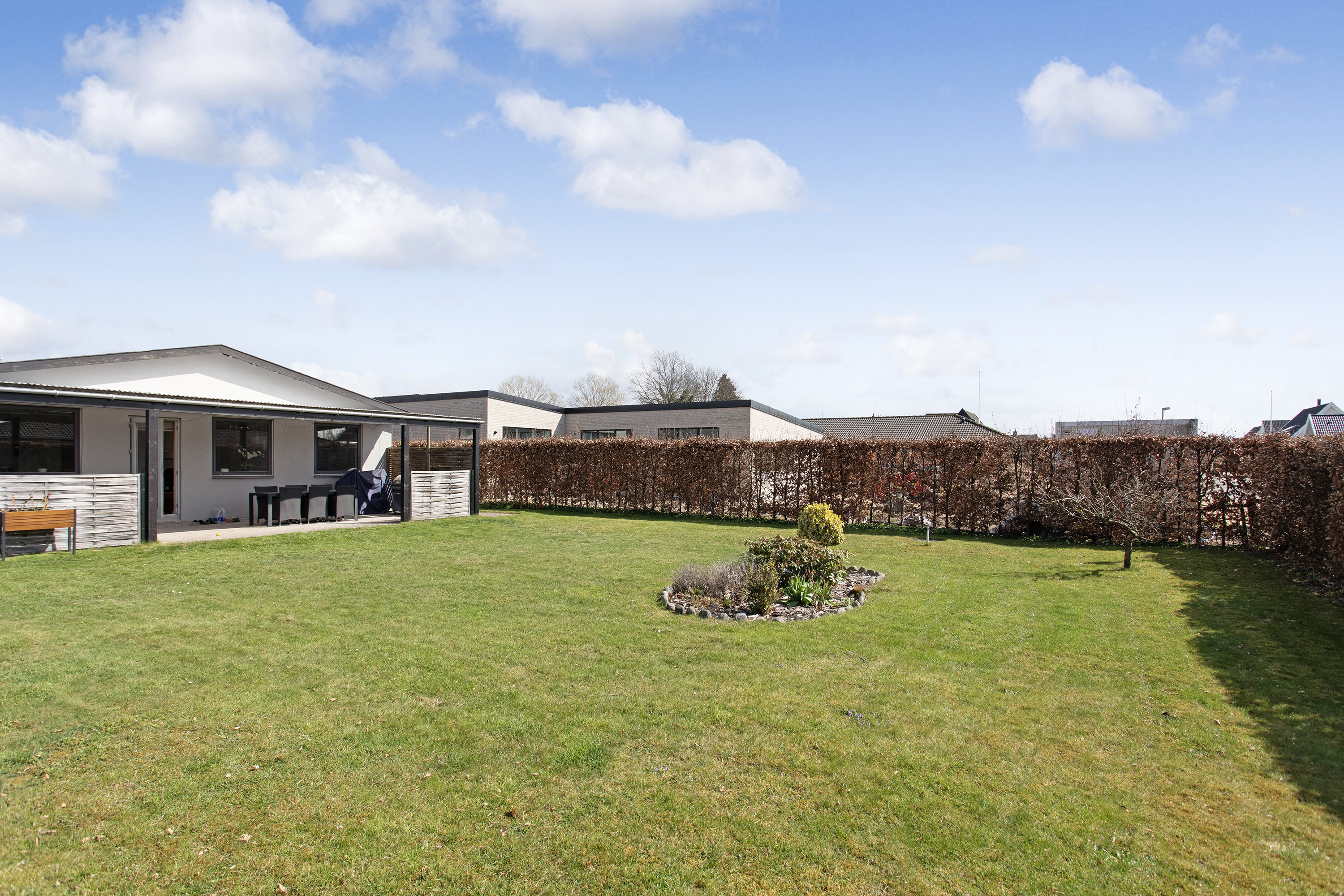 Fremhævet have billede i fuldskærmstilstand. Billede af Åbyvej 15, 2740 Skovlunde