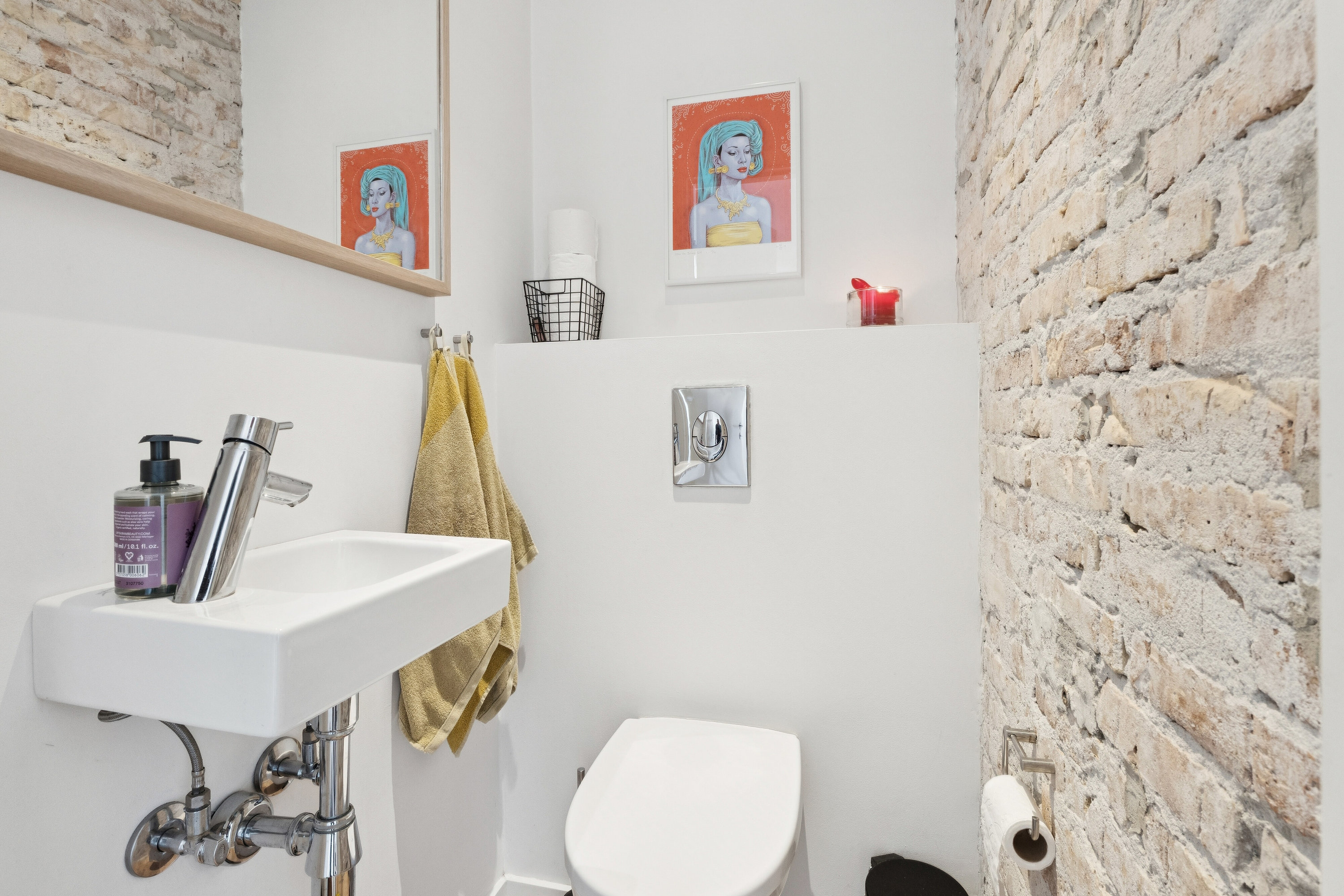 Fremhævet toilet billede i fuldskærmstilstand. Billede af Michael Anchers Vej 15A, 8270 Højbjerg