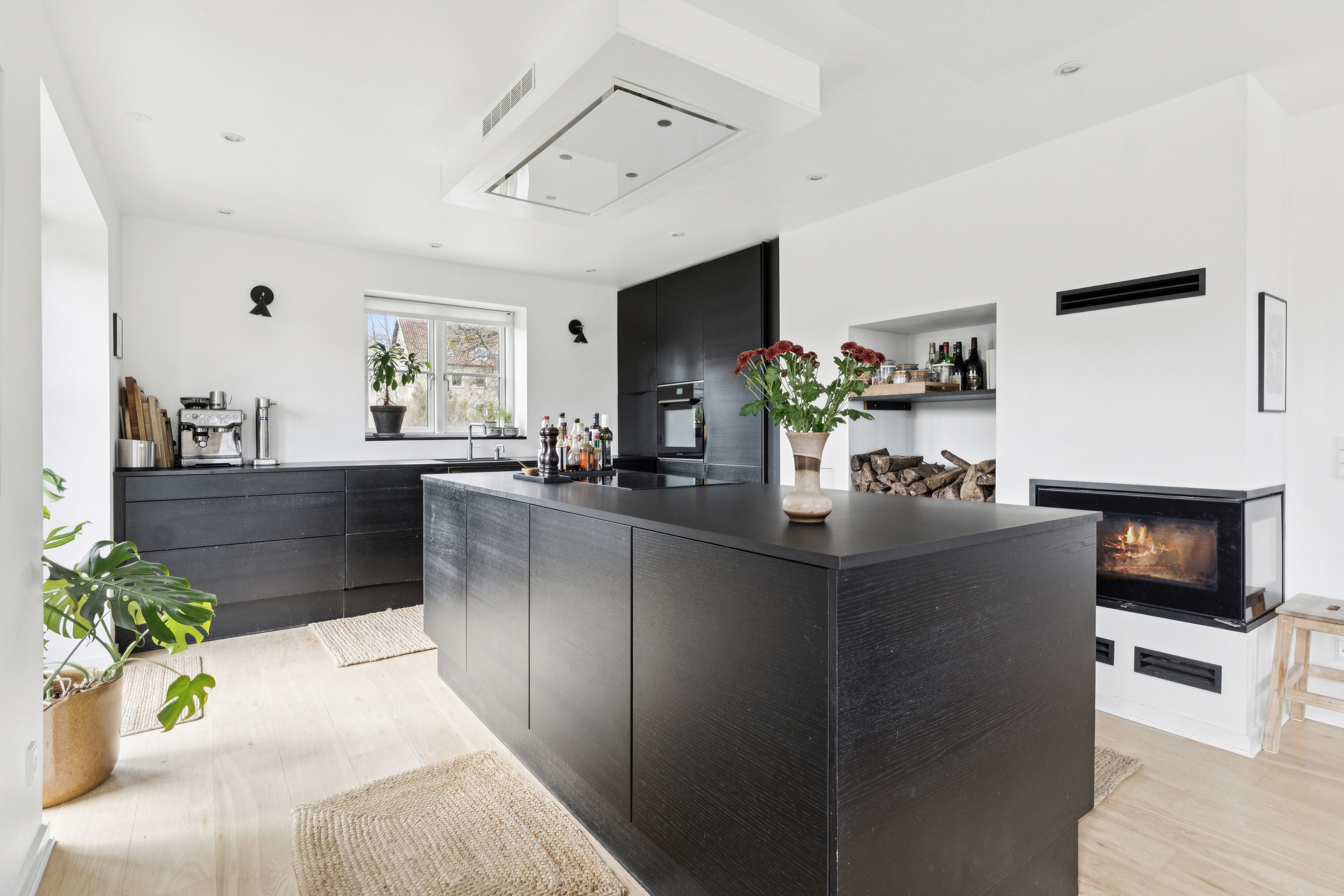 Fremhævet køkken billede i fuldskærmstilstand. Billede af Michael Anchers Vej 15A, 8270 Højbjerg