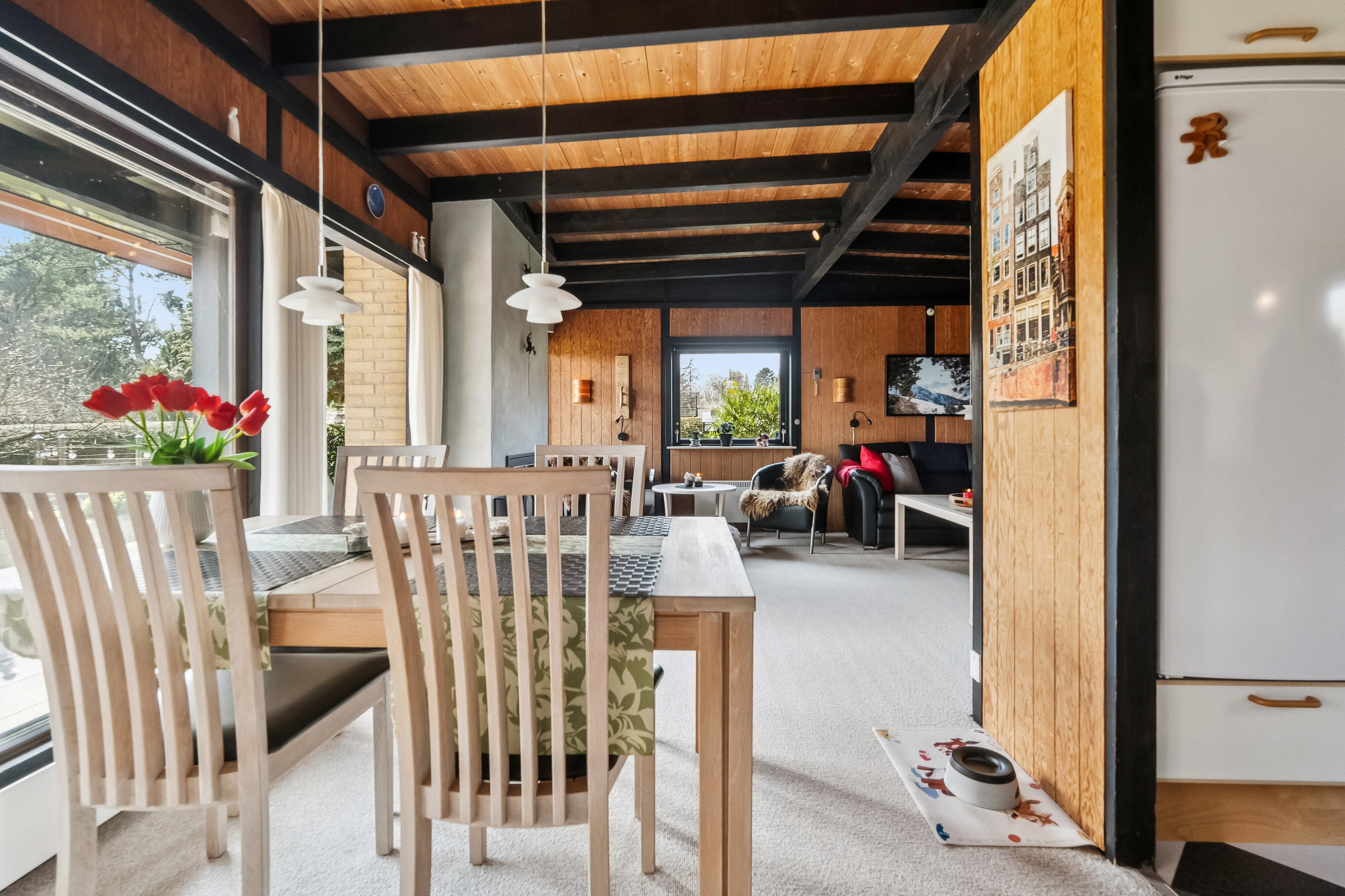 Fremhævet spisestue billede i fuldskærmstilstand. Billede af Bøgevej 13, 4771 Kalvehave