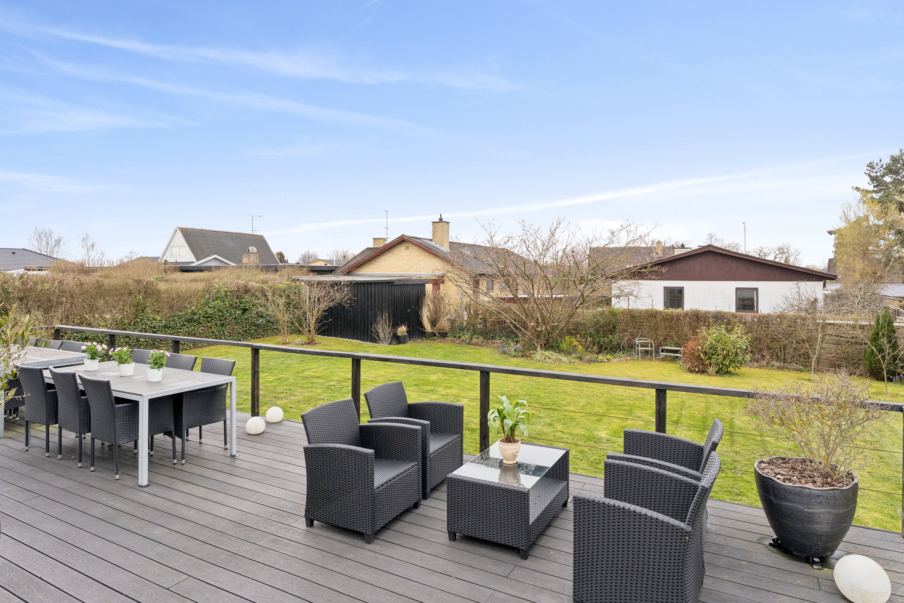 Fremhævet terrasse billede i fuldskærmstilstand. Billede af Kamdalen 29, 2730 Herlev