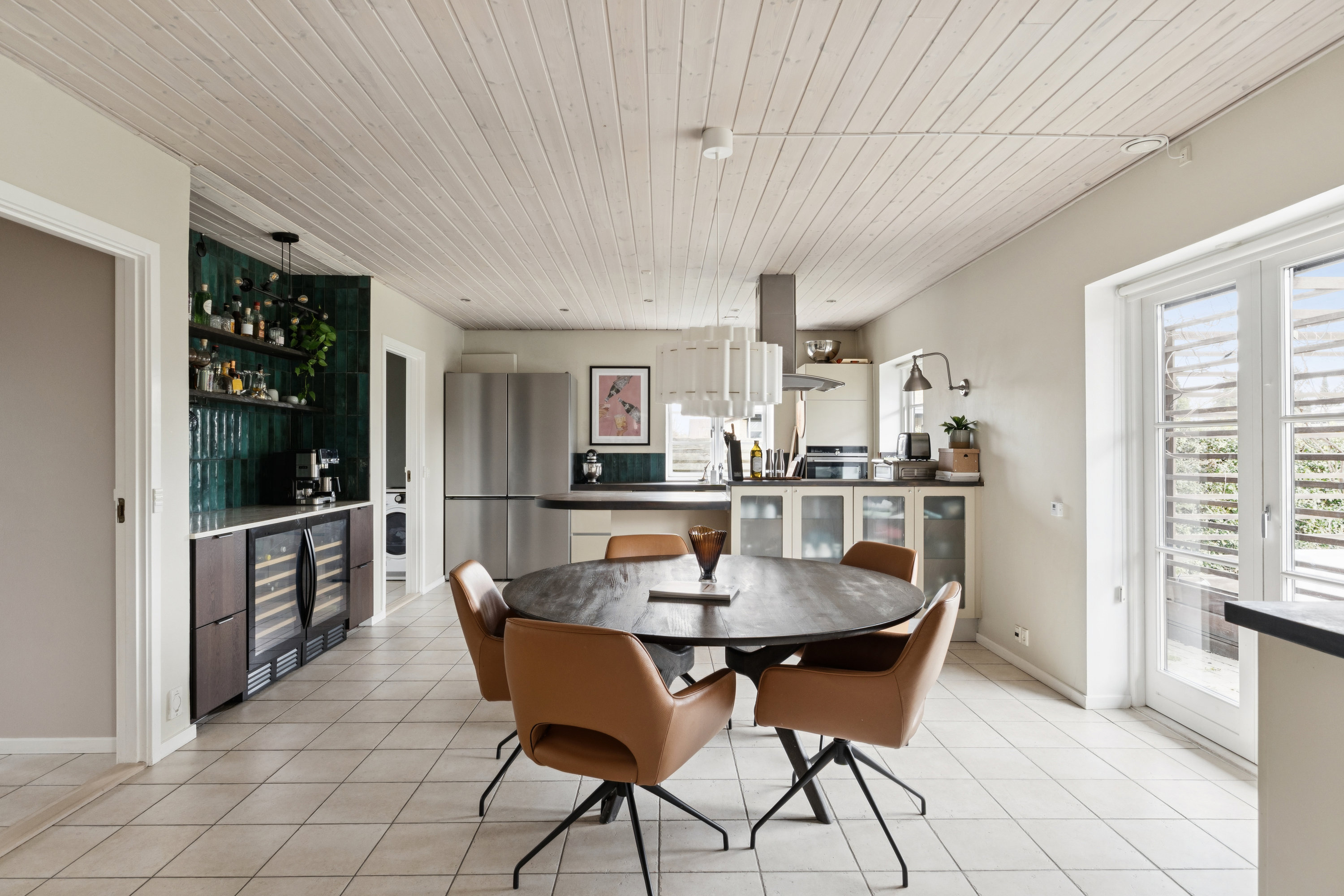 Fremhævet køkken alrum billede i fuldskærmstilstand. Billede af Syvendehusvej 21, 2730 Herlev