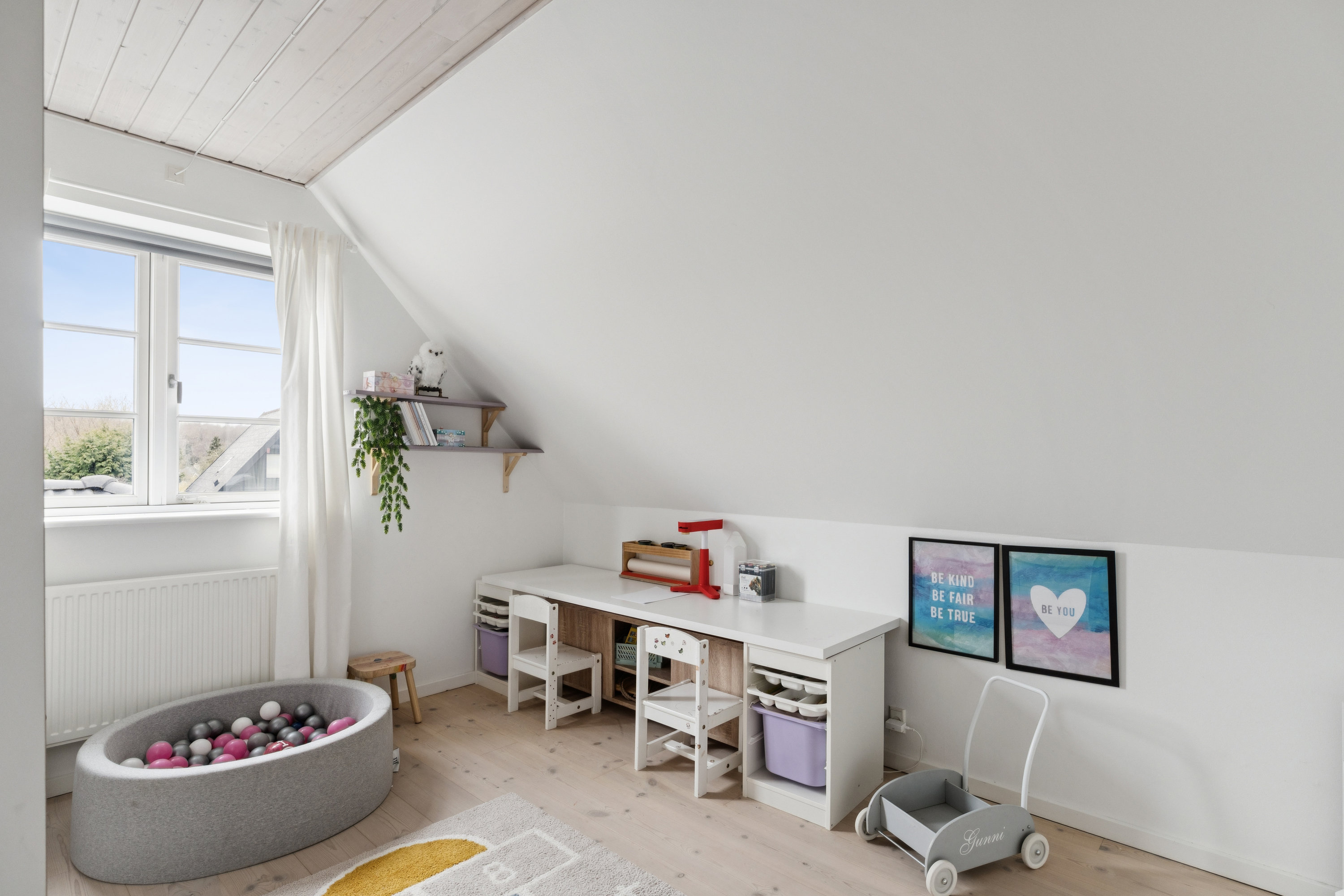 Fremhævet værelse billede i fuldskærmstilstand. Billede af Syvendehusvej 21, 2730 Herlev