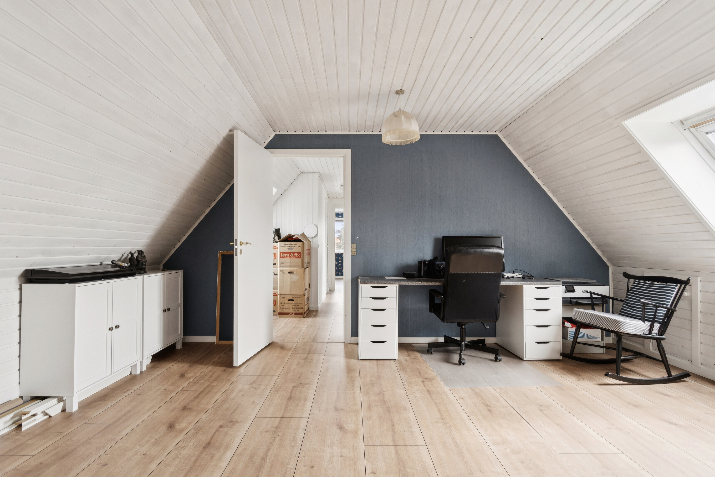 Fremhævet arbejdsværelse billede i fuldskærmstilstand. Billede af Spurvevænget 7, Nexø, 3730 Nexø