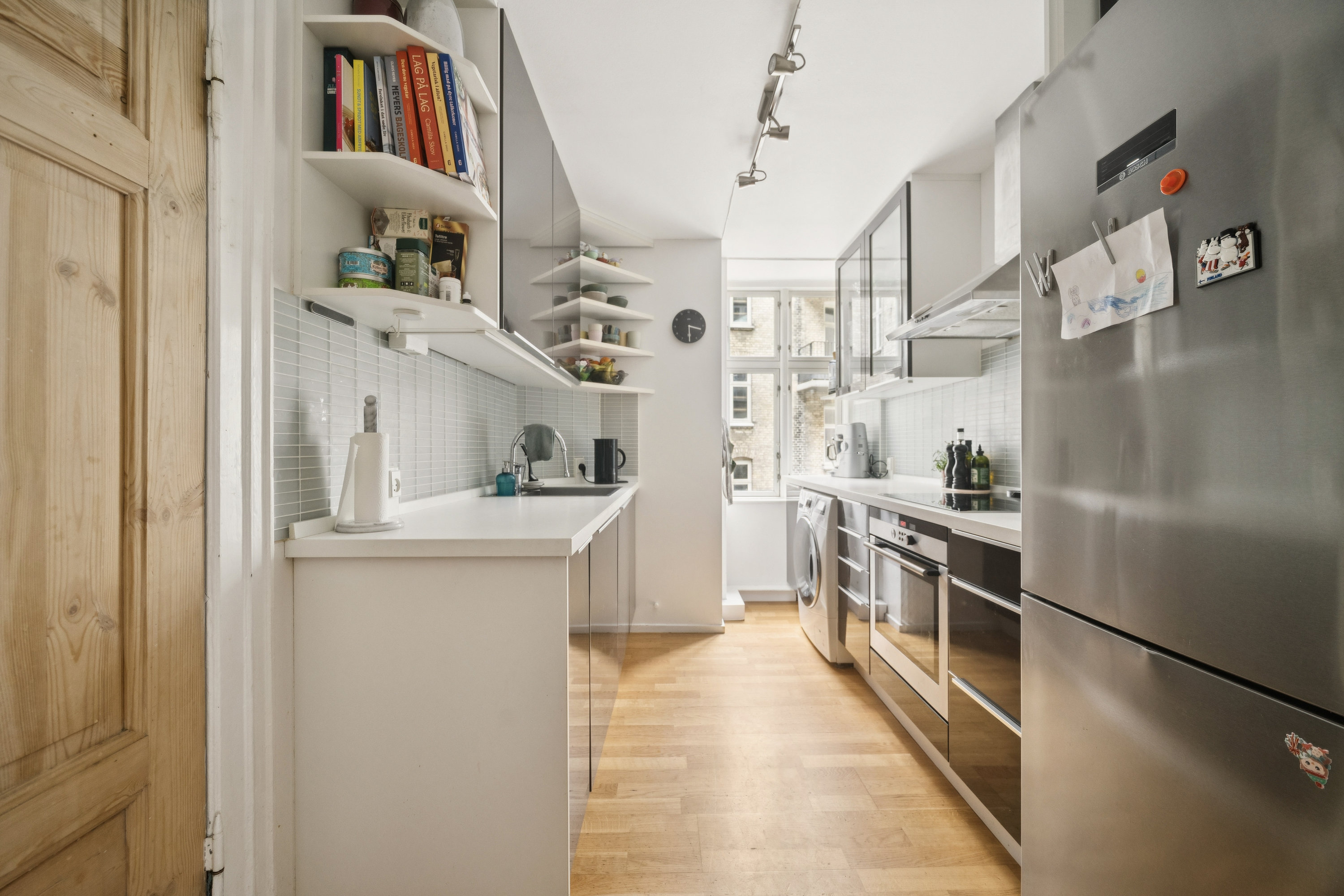 Fremhævet køkken billede i fuldskærmstilstand. Billede af Frederiksvej 20, 1. th., 2000 Frederiksberg