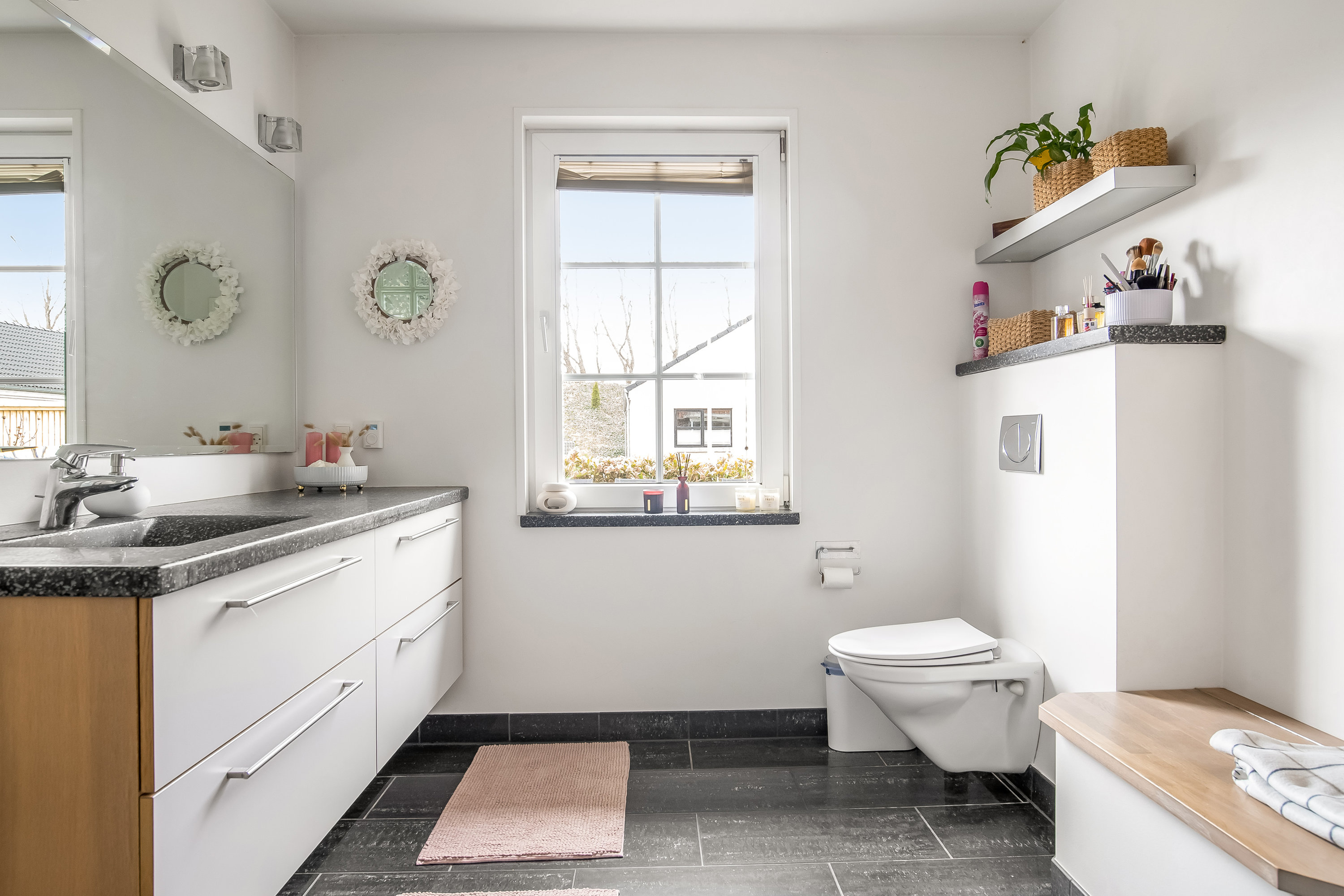 Fremhævet badeværelse billede i fuldskærmstilstand. Billede af Fjald 6, Halgårde, 7500 Holstebro