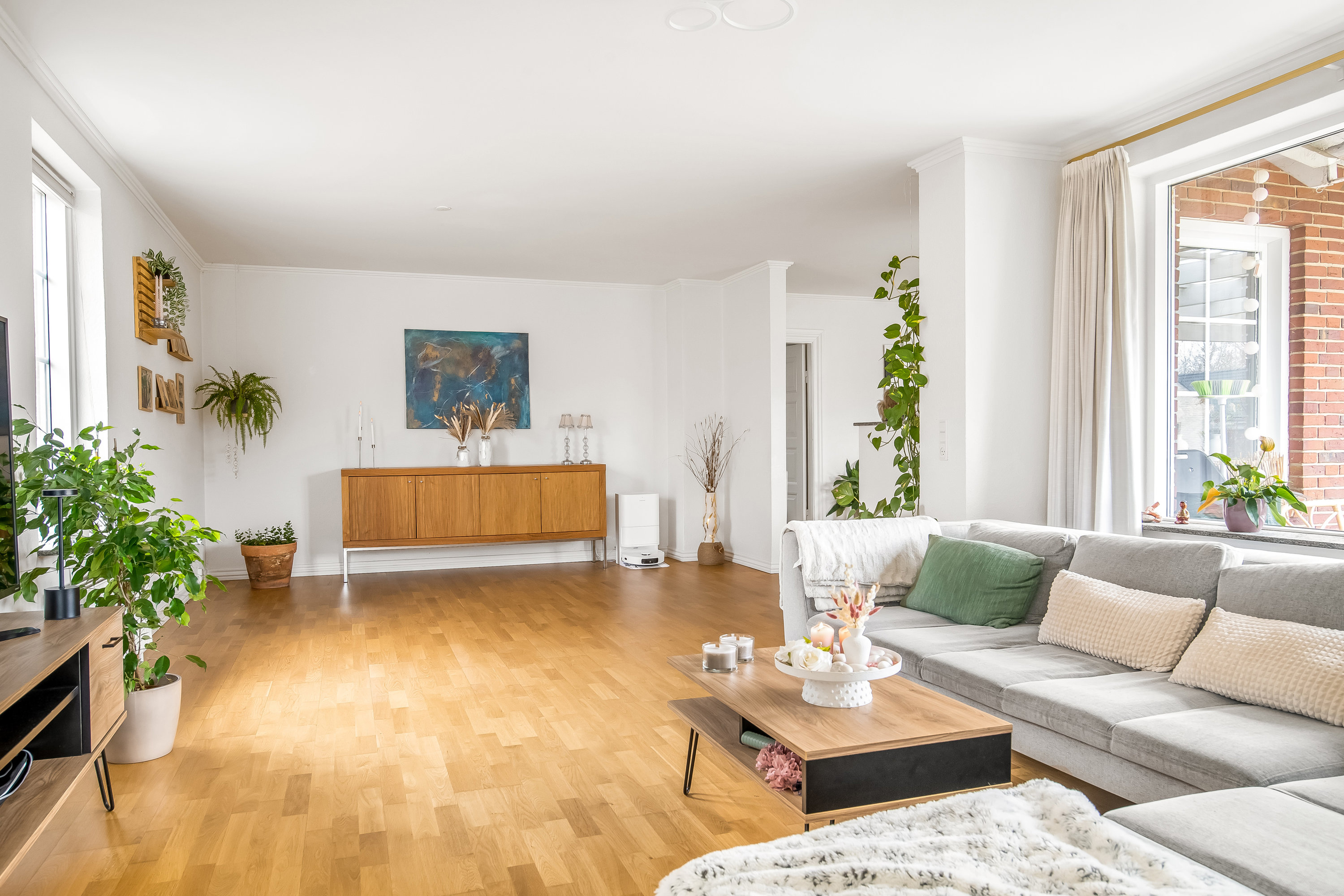 Fremhævet stue billede i fuldskærmstilstand. Billede af Fjald 6, Halgårde, 7500 Holstebro