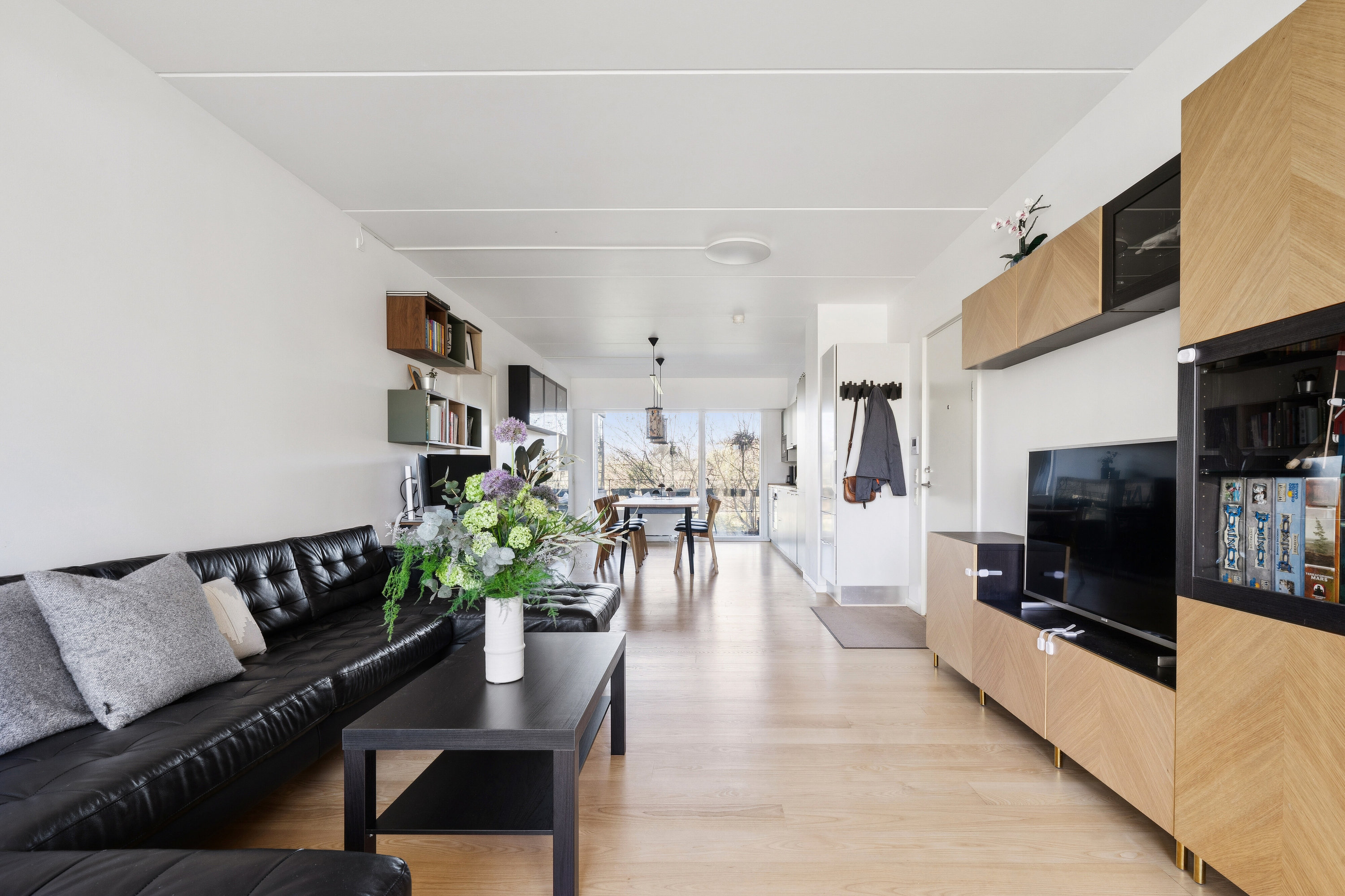 Fremhævet stue billede i fuldskærmstilstand. Billede af Jens Otto Krags Gade 6, 1. th., 2300 København S