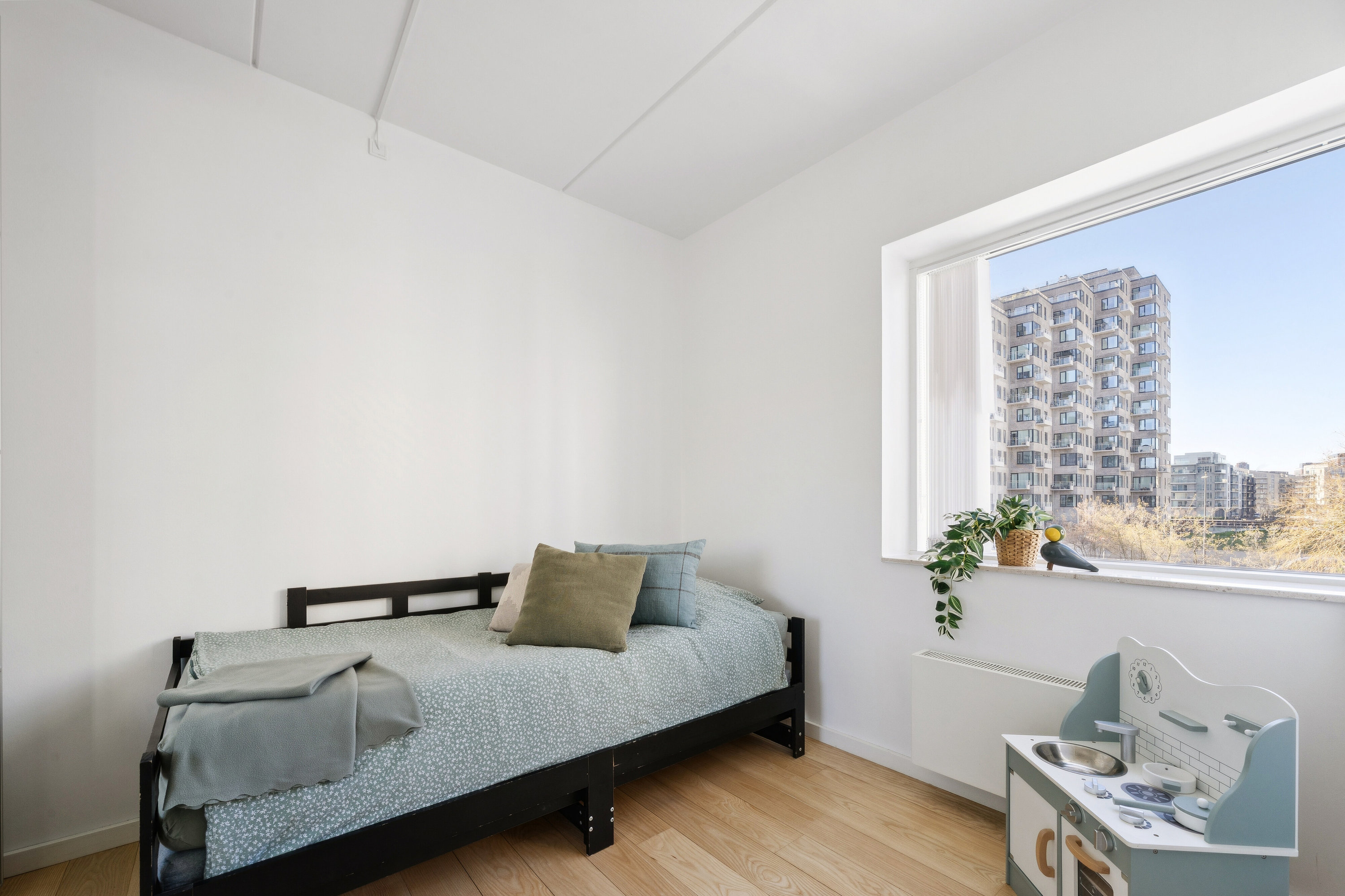 Fremhævet indendørs billede i fuldskærmstilstand. Billede af Jens Otto Krags Gade 6, 1. th., 2300 København S