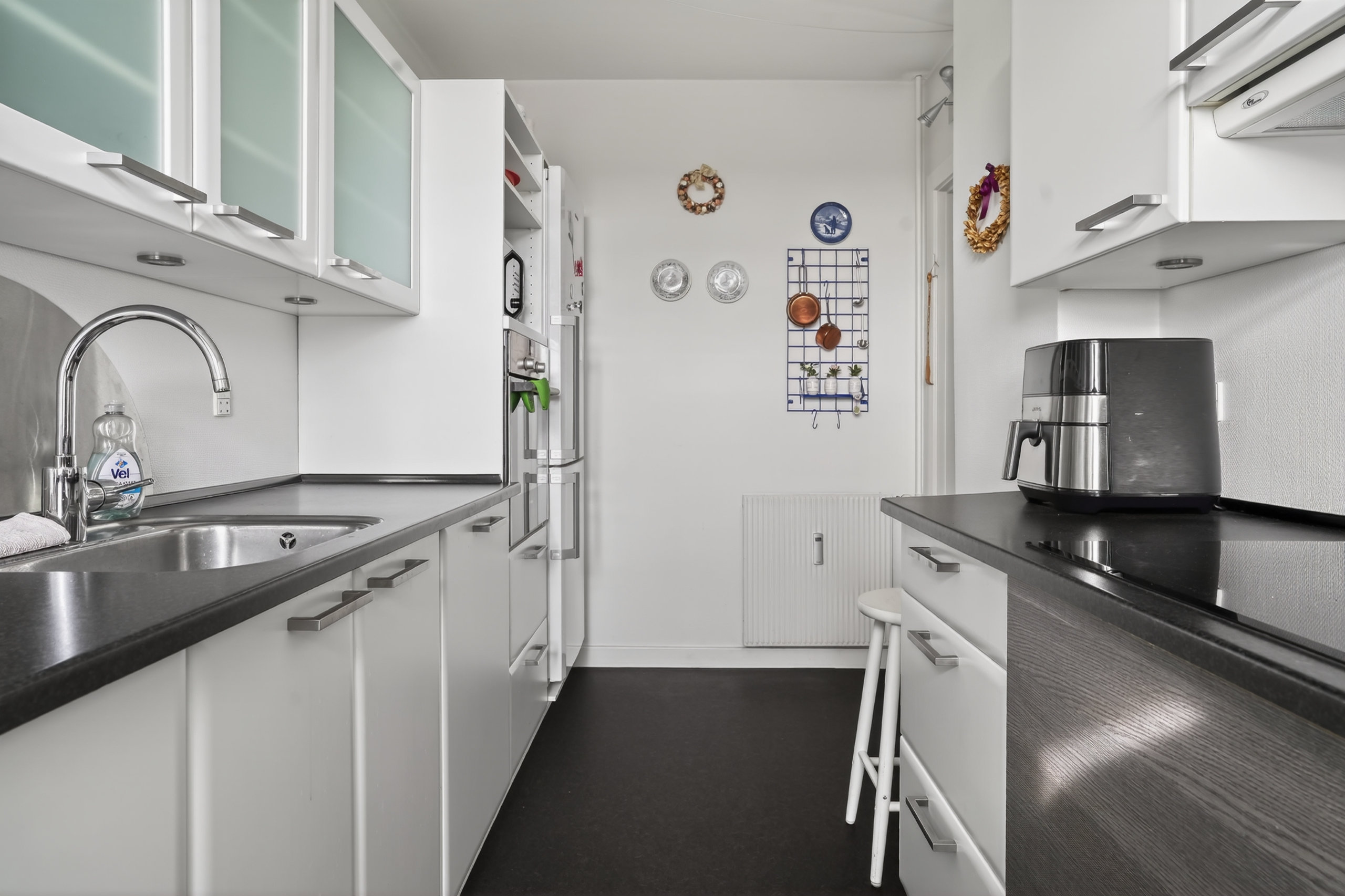 Fremhævet køkken billede i fuldskærmstilstand. Billede af Dalstrøget 120, 5., 2870 Dyssegård