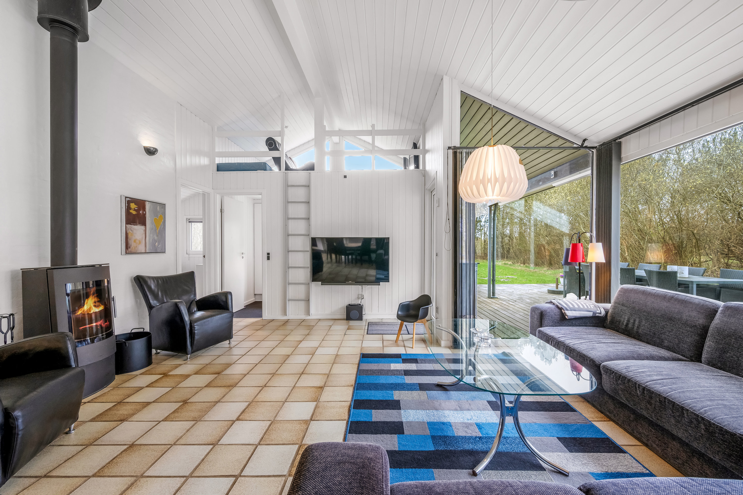 Fremhævet stue billede i fuldskærmstilstand. Billede af Skovvang 18, Lønne, 6830 Nørre Nebel