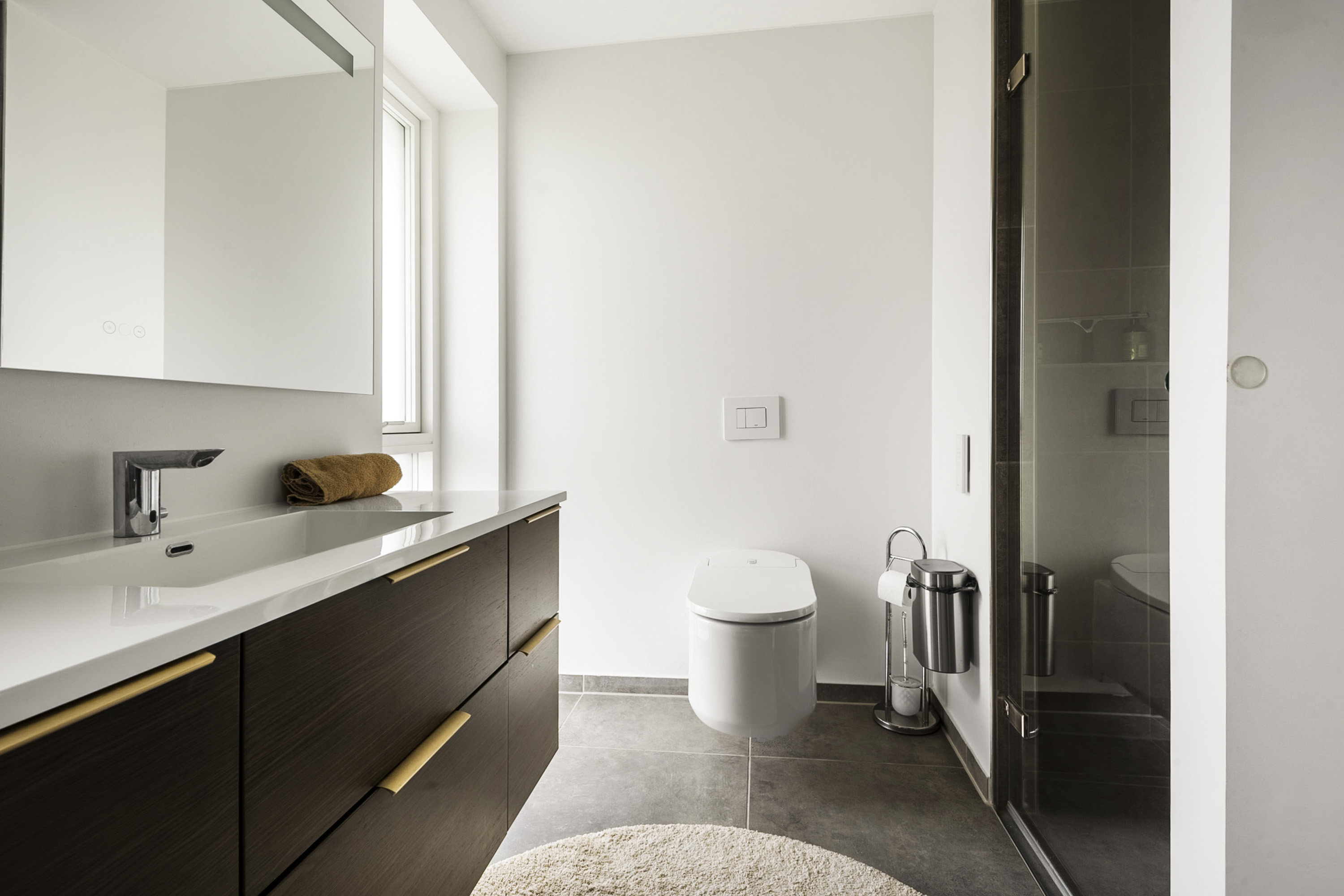 Fremhævet toilet billede i fuldskærmstilstand. Billede af Marielystvej 48, Nr Bjert, 6000 Kolding