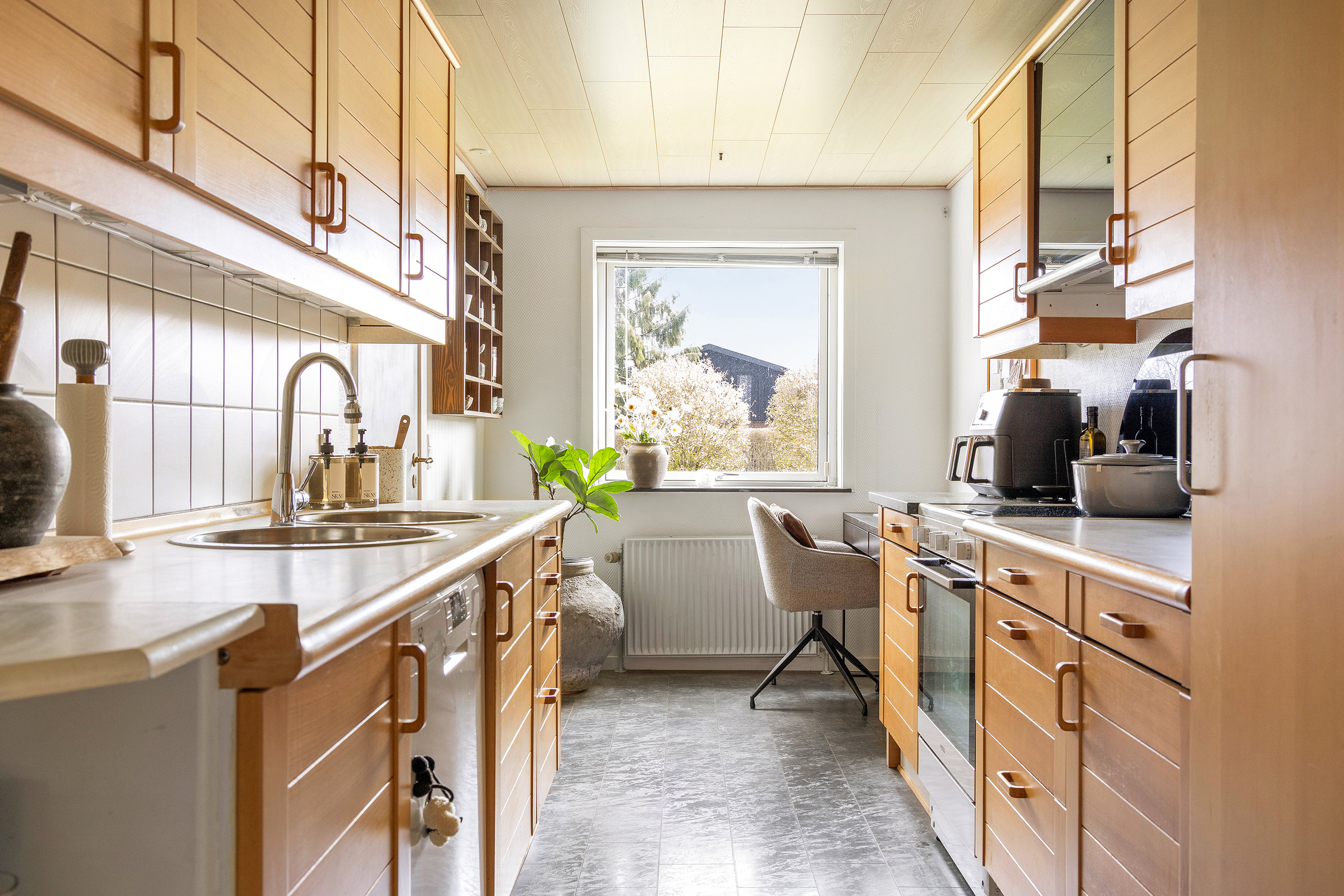 Fremhævet køkken billede i fuldskærmstilstand. Billede af Nyvej 3, Gerlev, 3630 Jægerspris