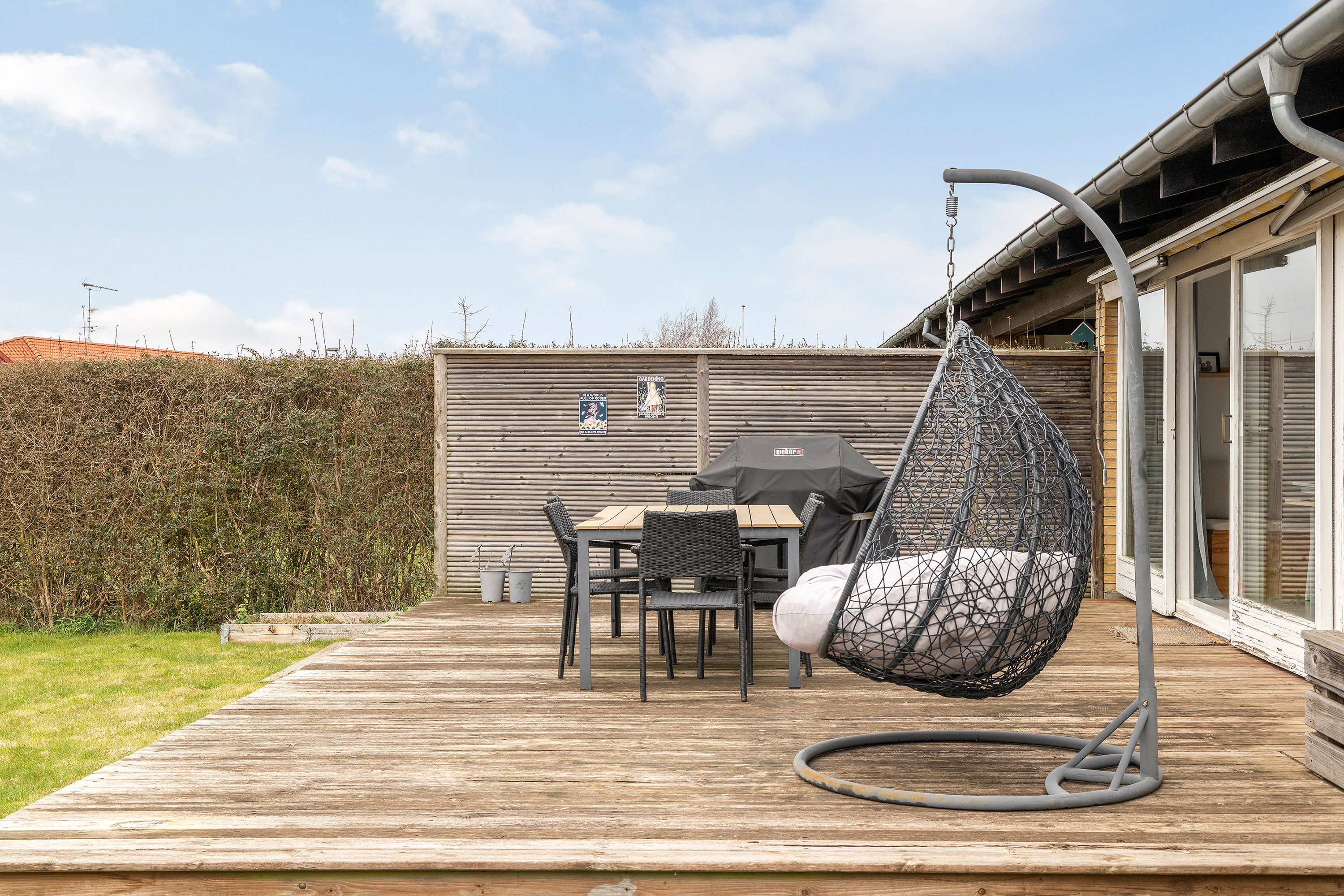 Fremhævet terrasse billede i fuldskærmstilstand. Billede af Snerlevej 11, 3600 Frederikssund