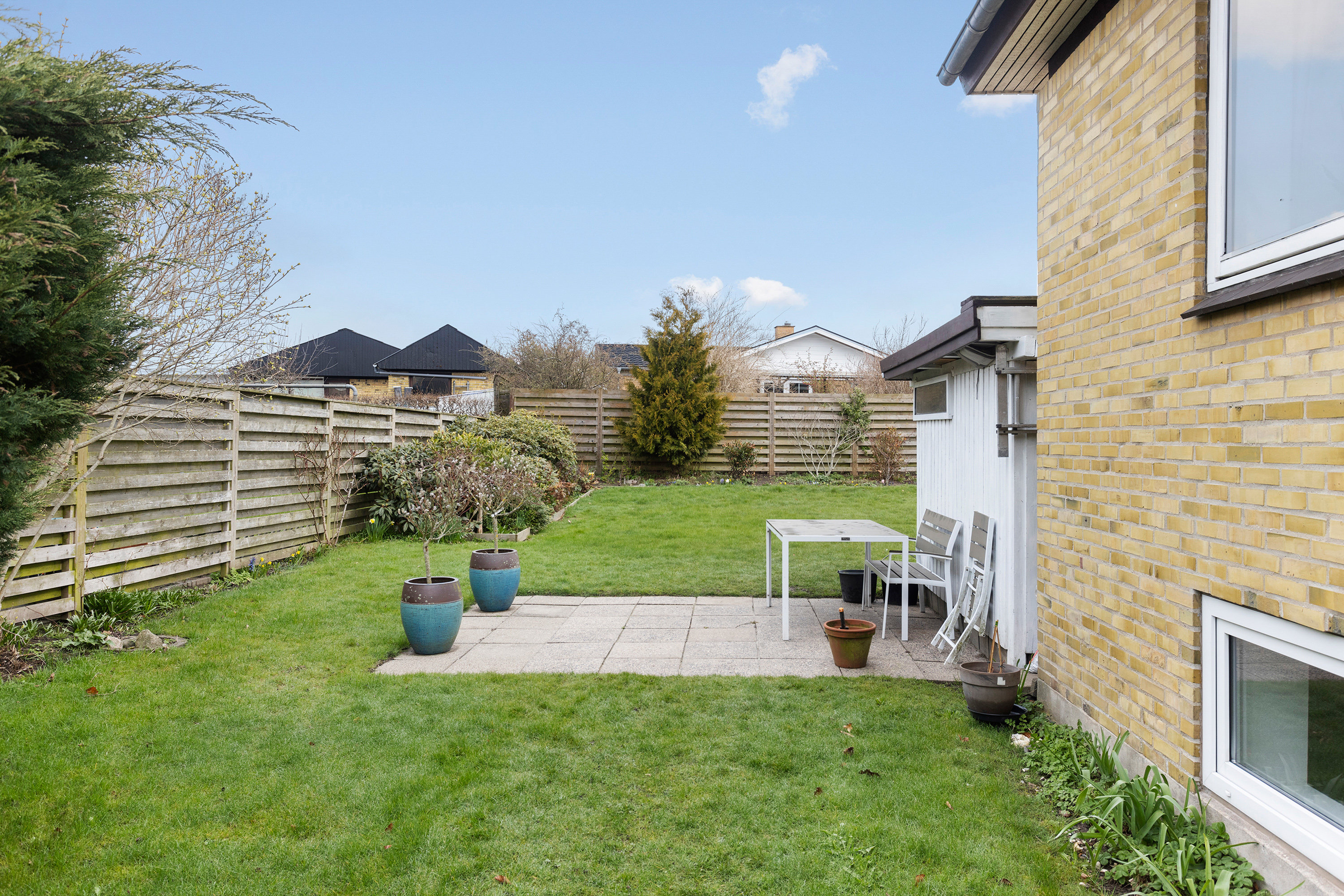 Fremhævet terrasse billede i fuldskærmstilstand. Billede af Elius Andersens Vej 28, 9900 Frederikshavn