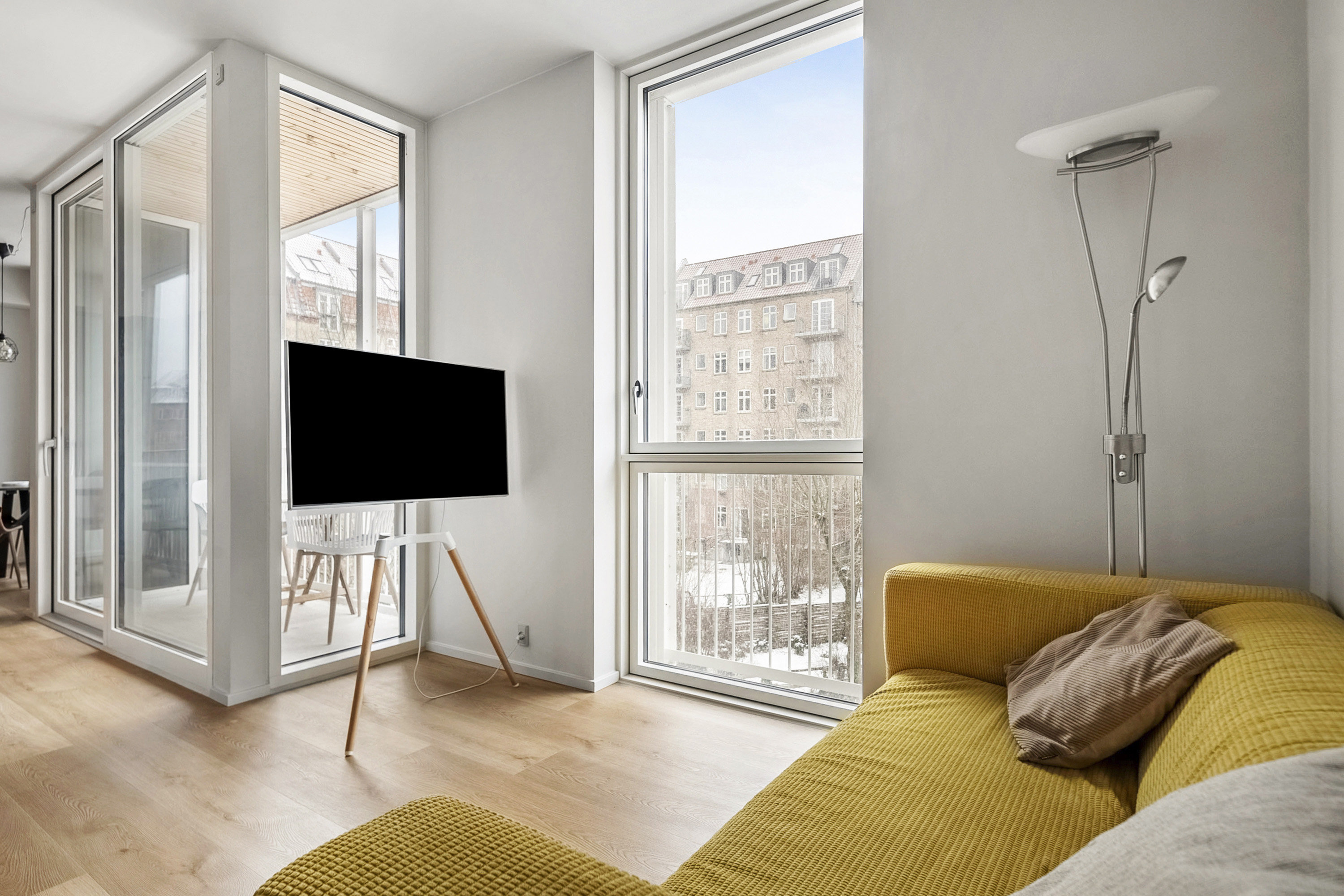 Fremhævet stue billede i fuldskærmstilstand. Billede af Edouard Suensons Gade 10, 2. 3., Trøjborg, 8200 Aarhus N