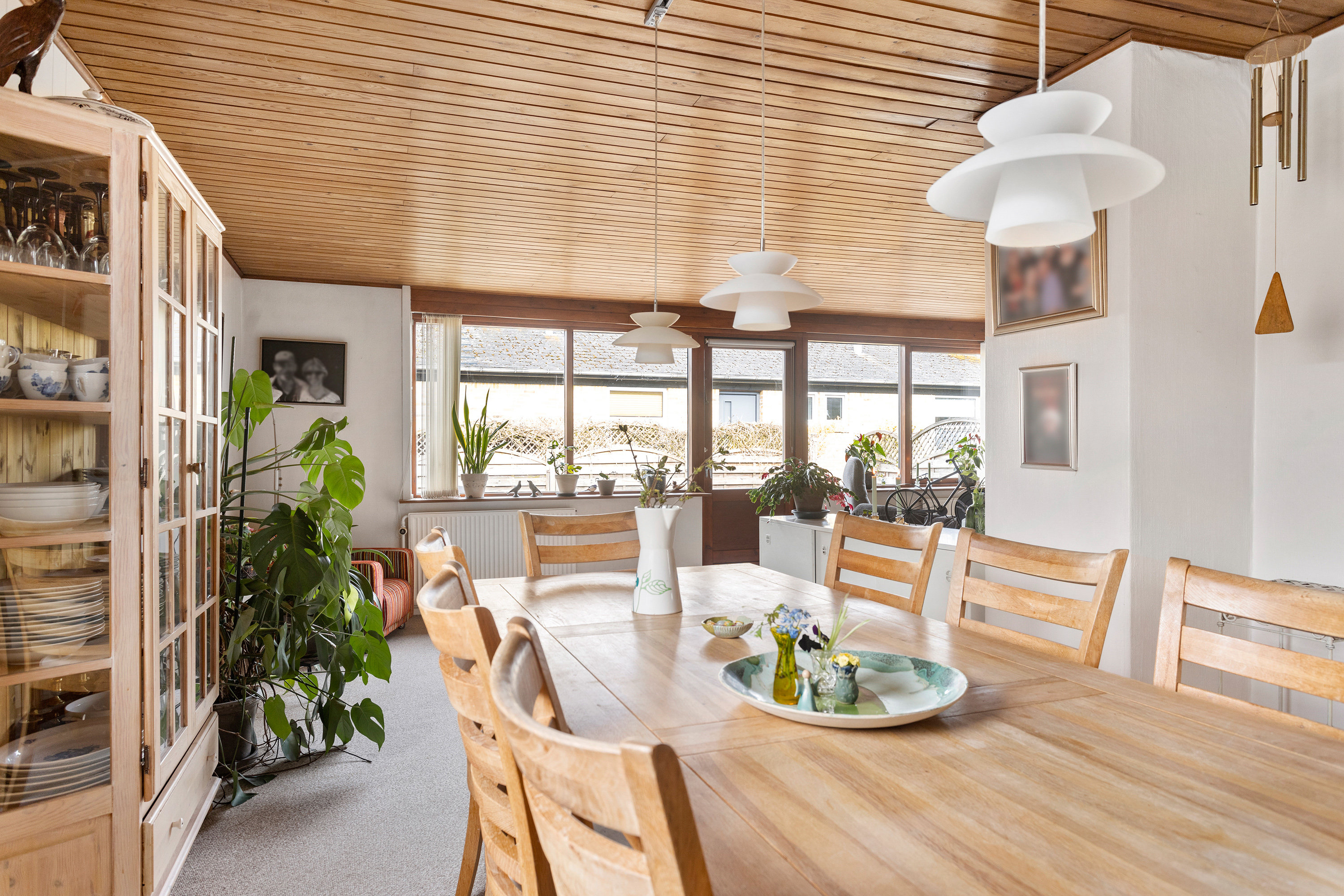 Fremhævet stue billede i fuldskærmstilstand. Billede af Elius Andersens Vej 28, 9900 Frederikshavn