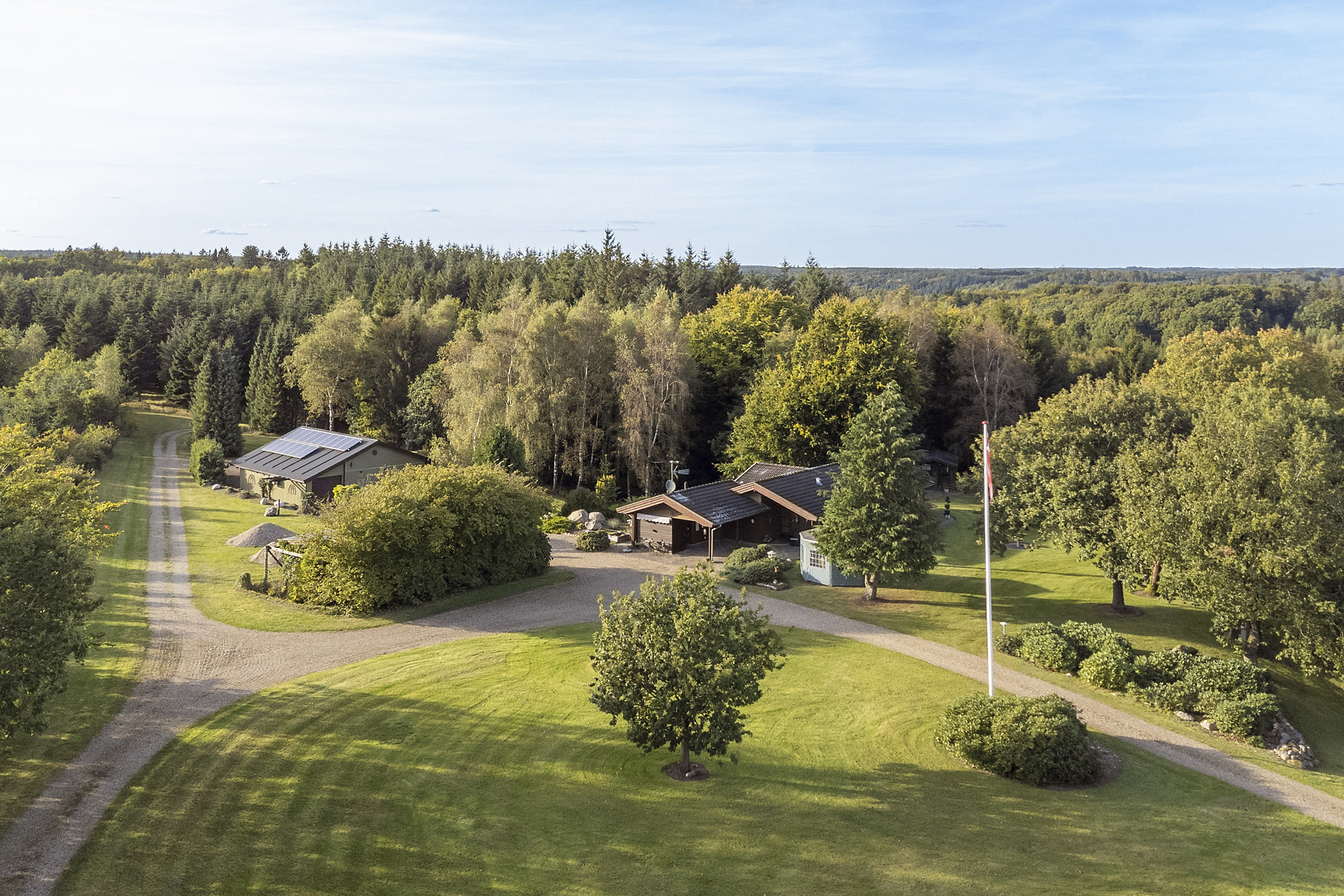 Fremhævet  billede i fuldskærmstilstand. Billede af Hedehusvej 14, Løgager, 8600 Silkeborg