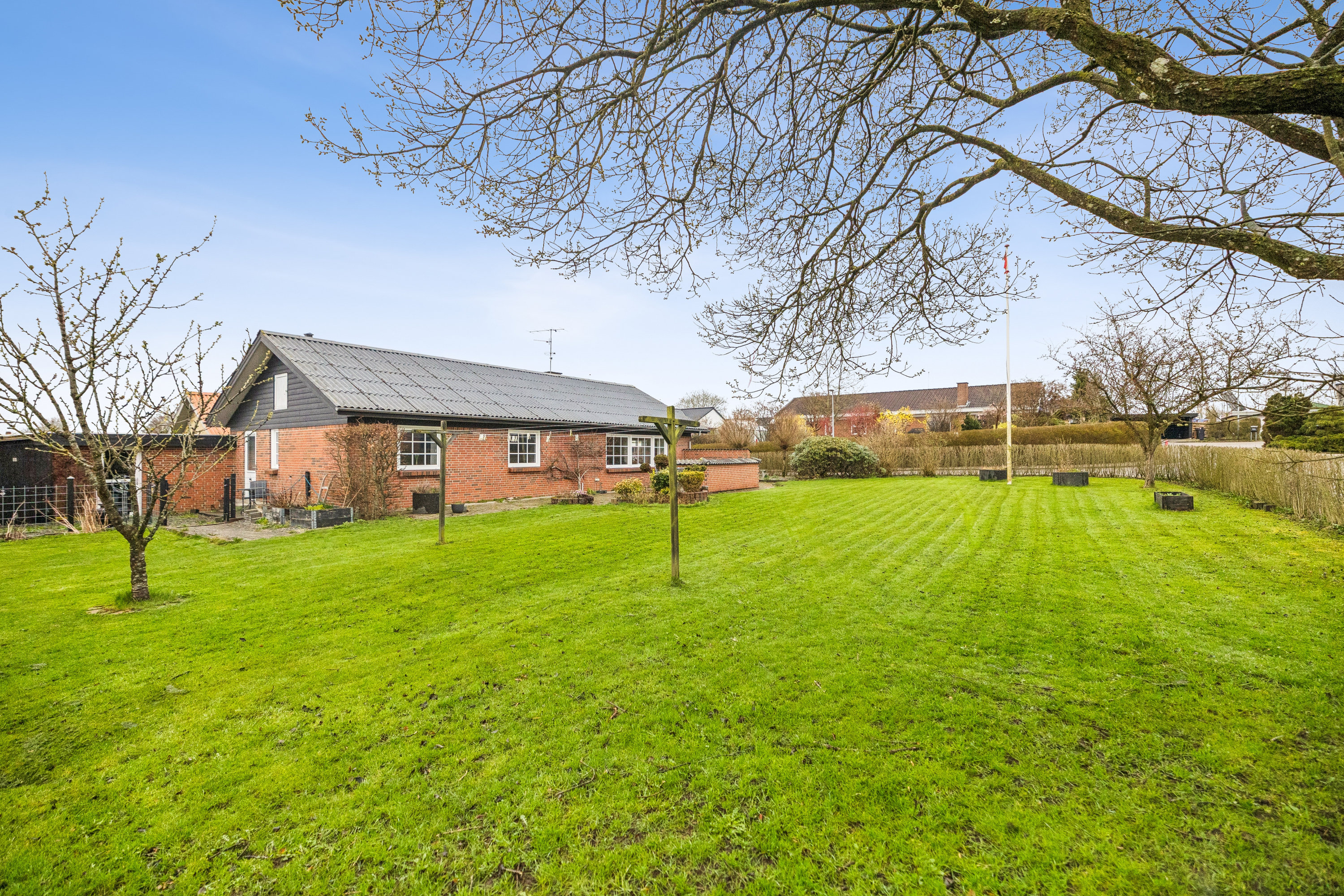 Fremhævet have billede i fuldskærmstilstand. Billede af Bækparken 41, Valsgård, 9500 Hobro