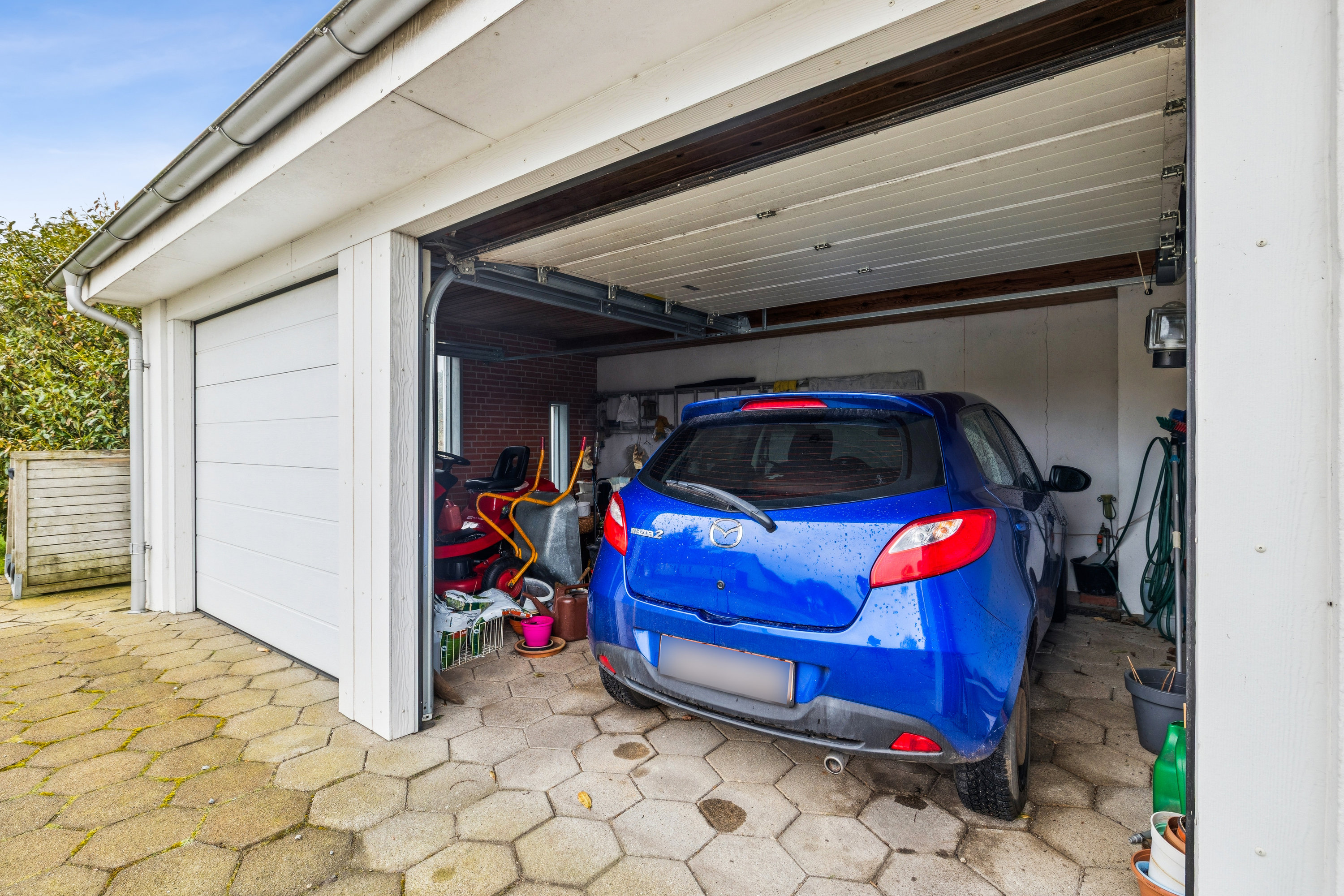 Fremhævet garage billede i fuldskærmstilstand. Billede af Nr Redsøvej 2, Redsø, 9500 Hobro