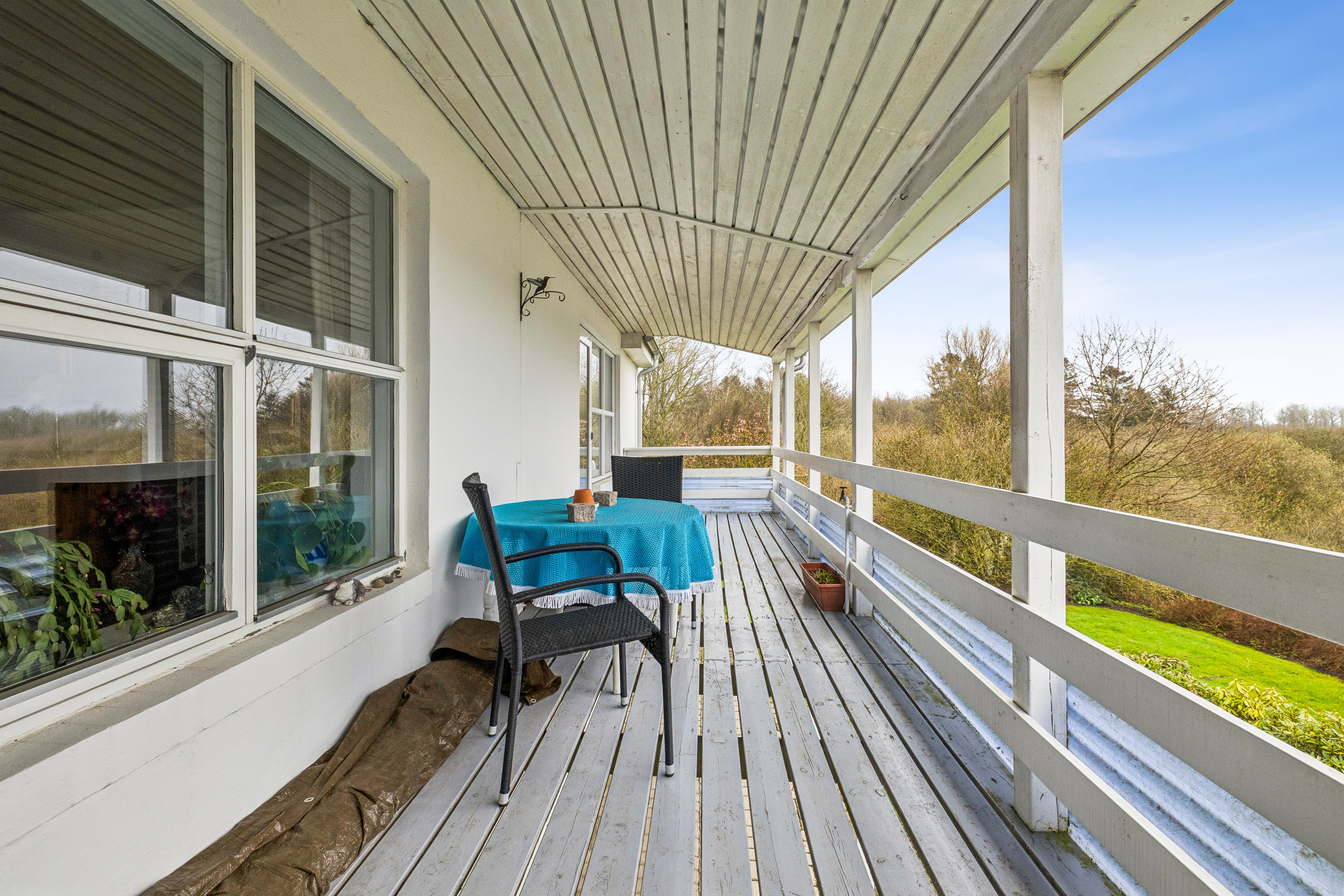 Fremhævet overdækket altan billede i fuldskærmstilstand. Billede af Nr Redsøvej 2, Redsø, 9500 Hobro