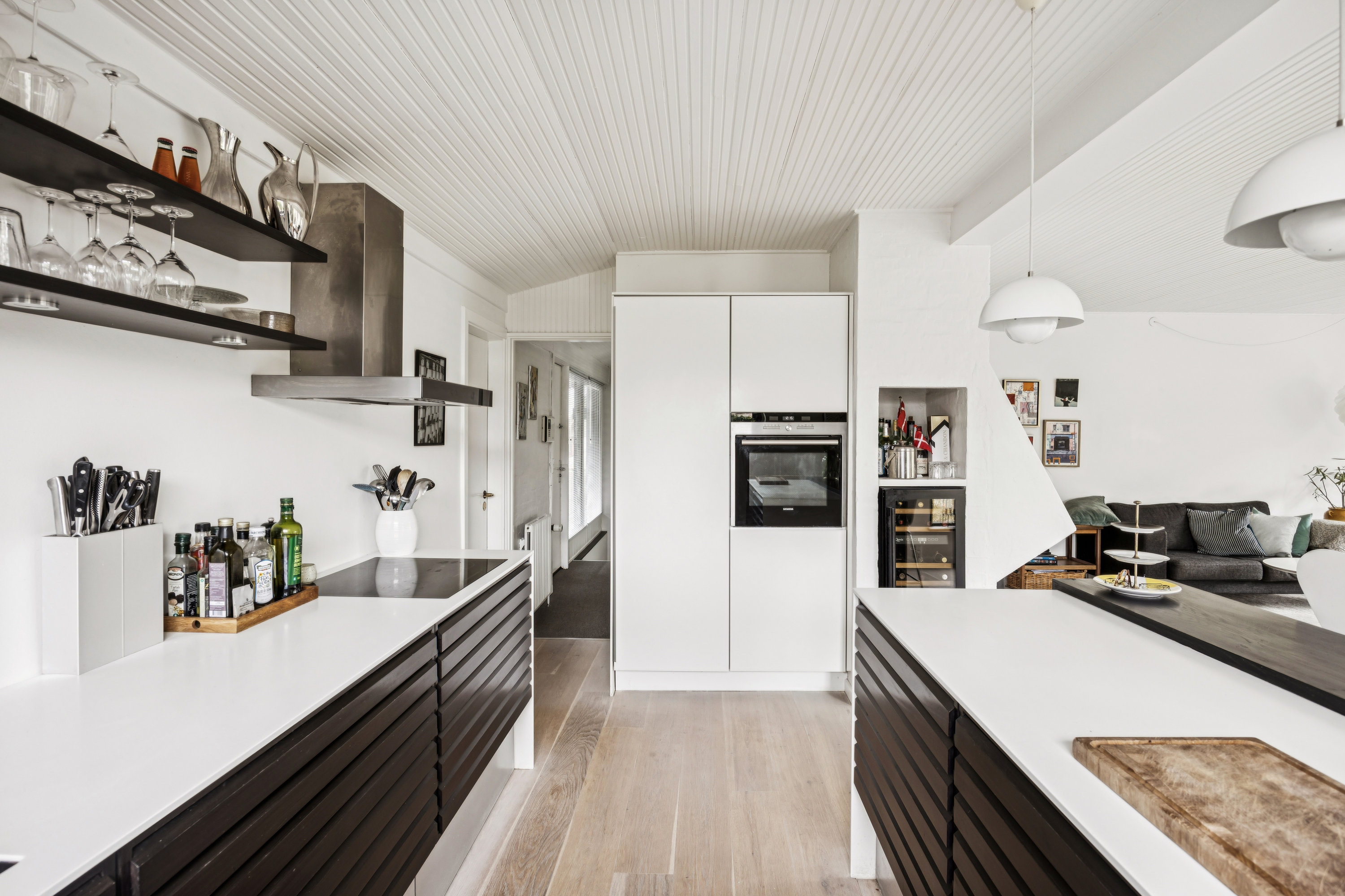 Fremhævet køkken billede i fuldskærmstilstand. Billede af Glaciset 44B, 2800 Kongens Lyngby