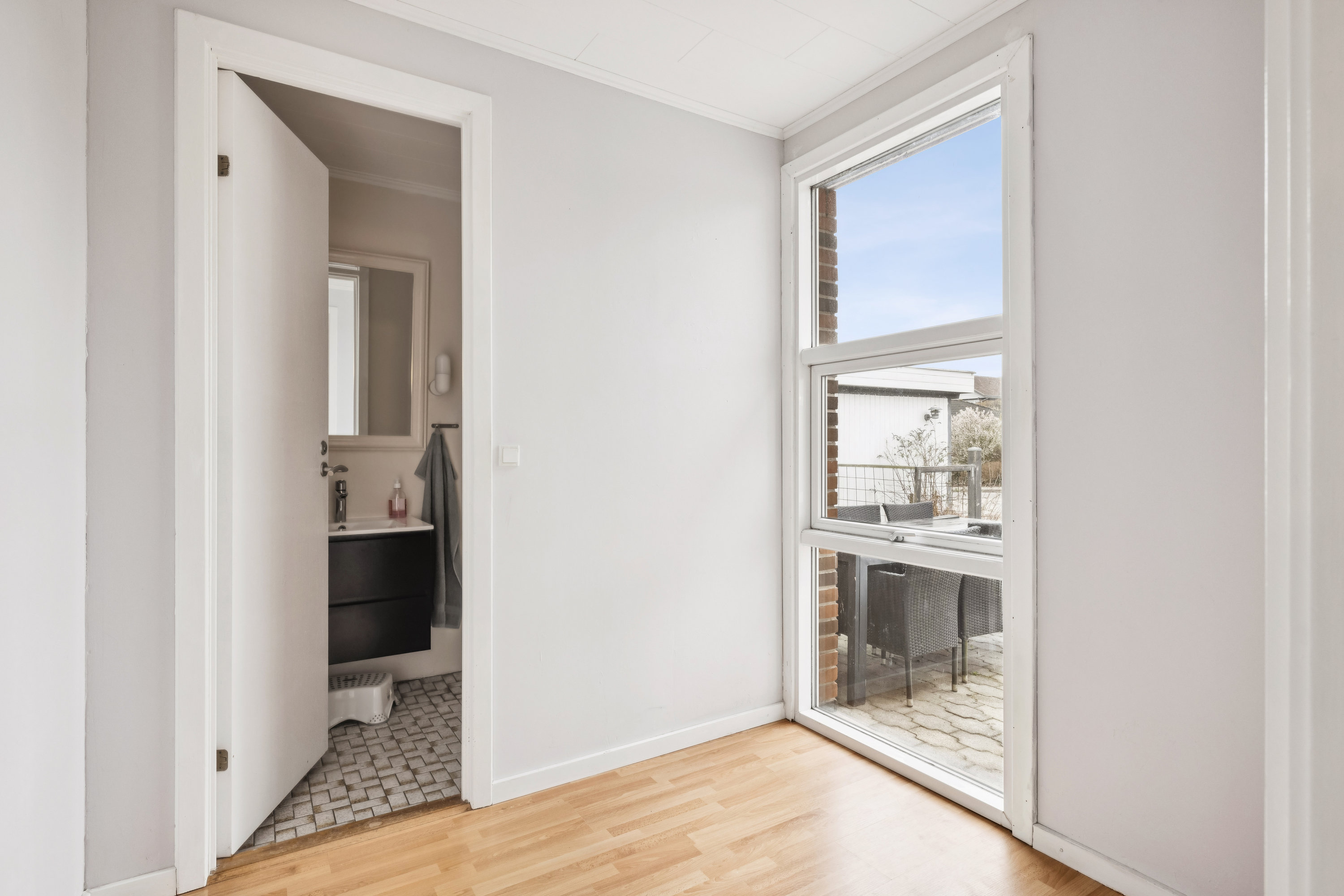 Fremhævet gang billede i fuldskærmstilstand. Billede af Egevænget 8, 7850 Stoholm Jyll