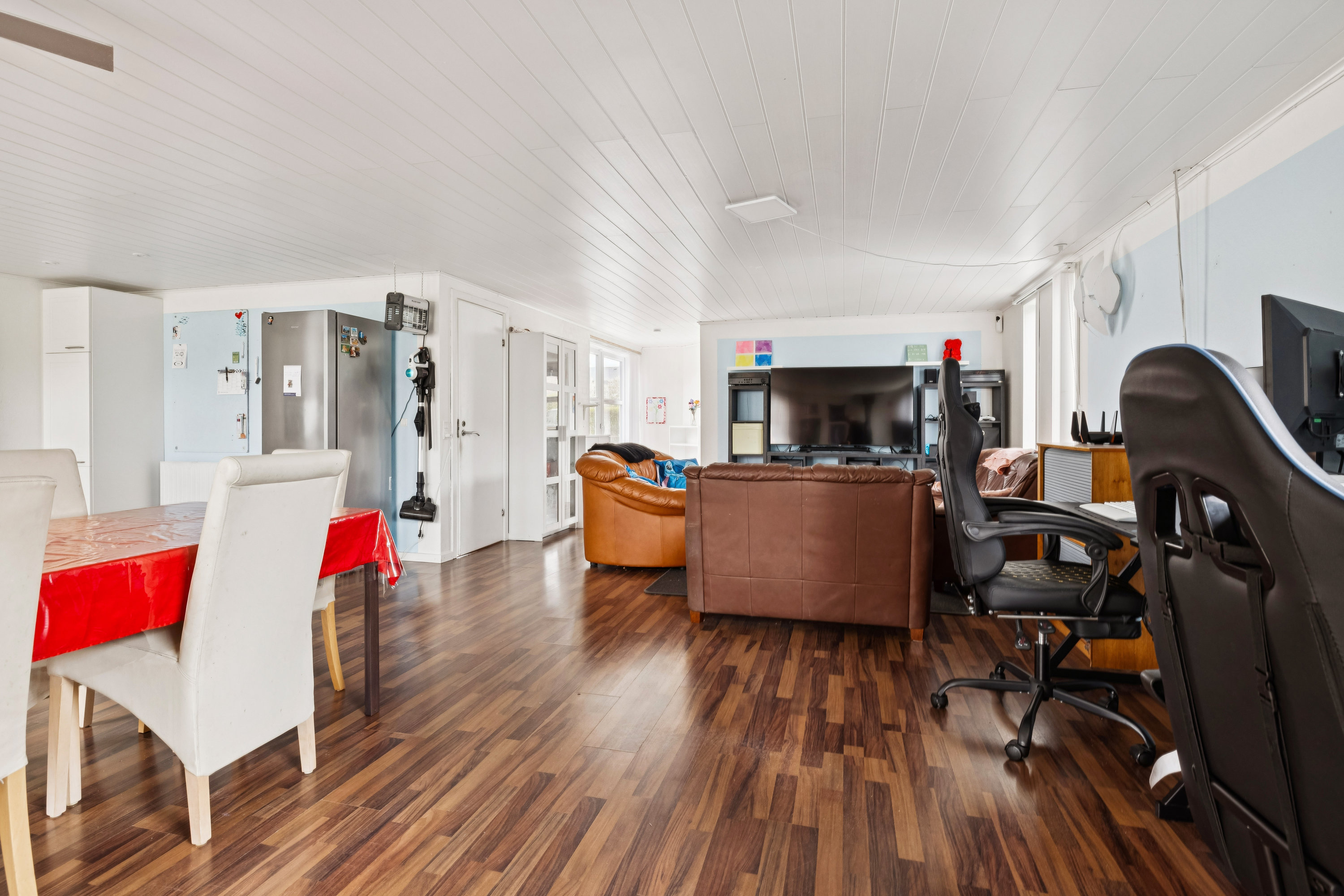 Fremhævet stue billede i fuldskærmstilstand. Billede af Egevænget 8, 7850 Stoholm Jyll