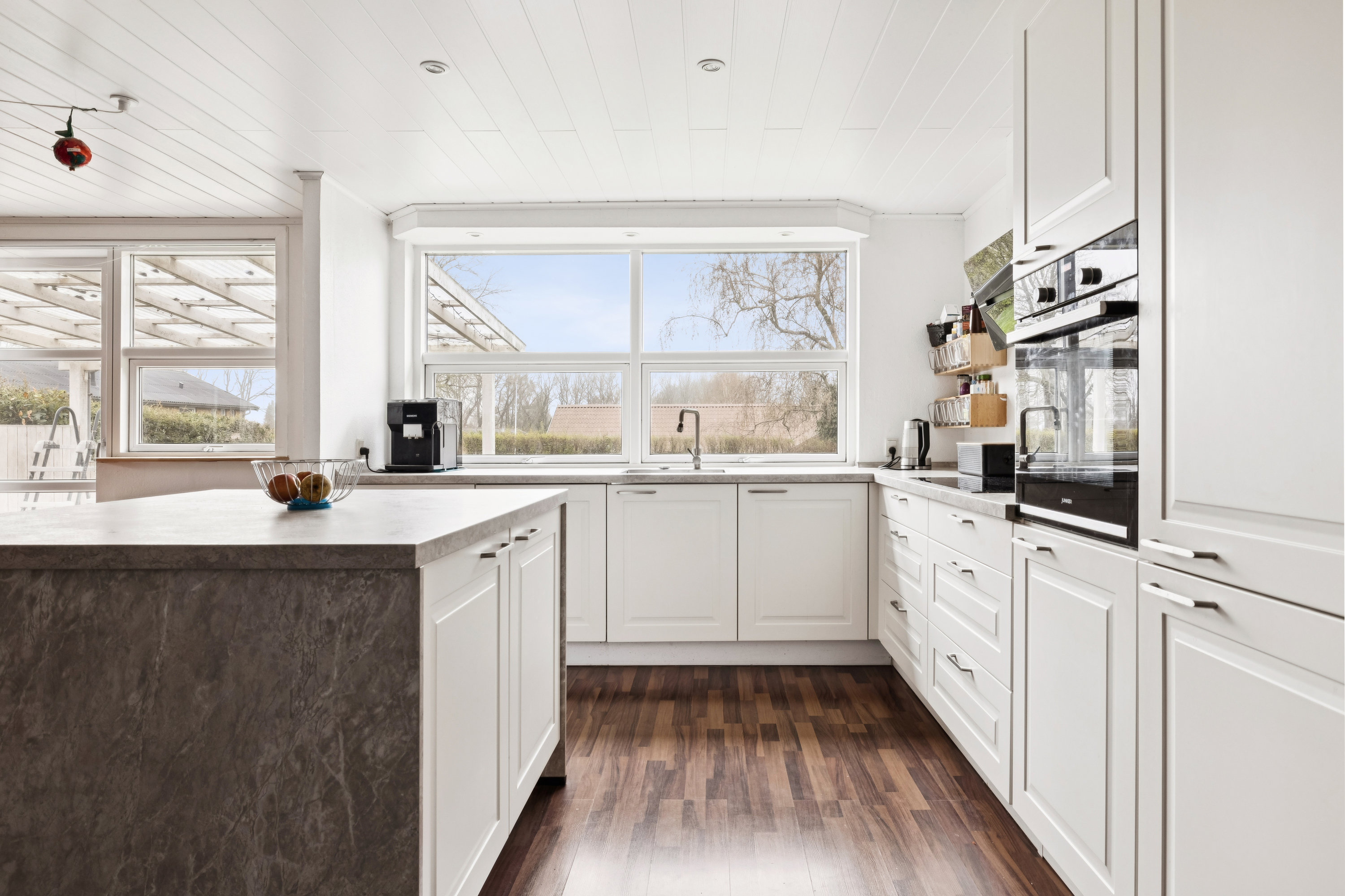 Fremhævet køkken billede i fuldskærmstilstand. Billede af Egevænget 8, 7850 Stoholm Jyll