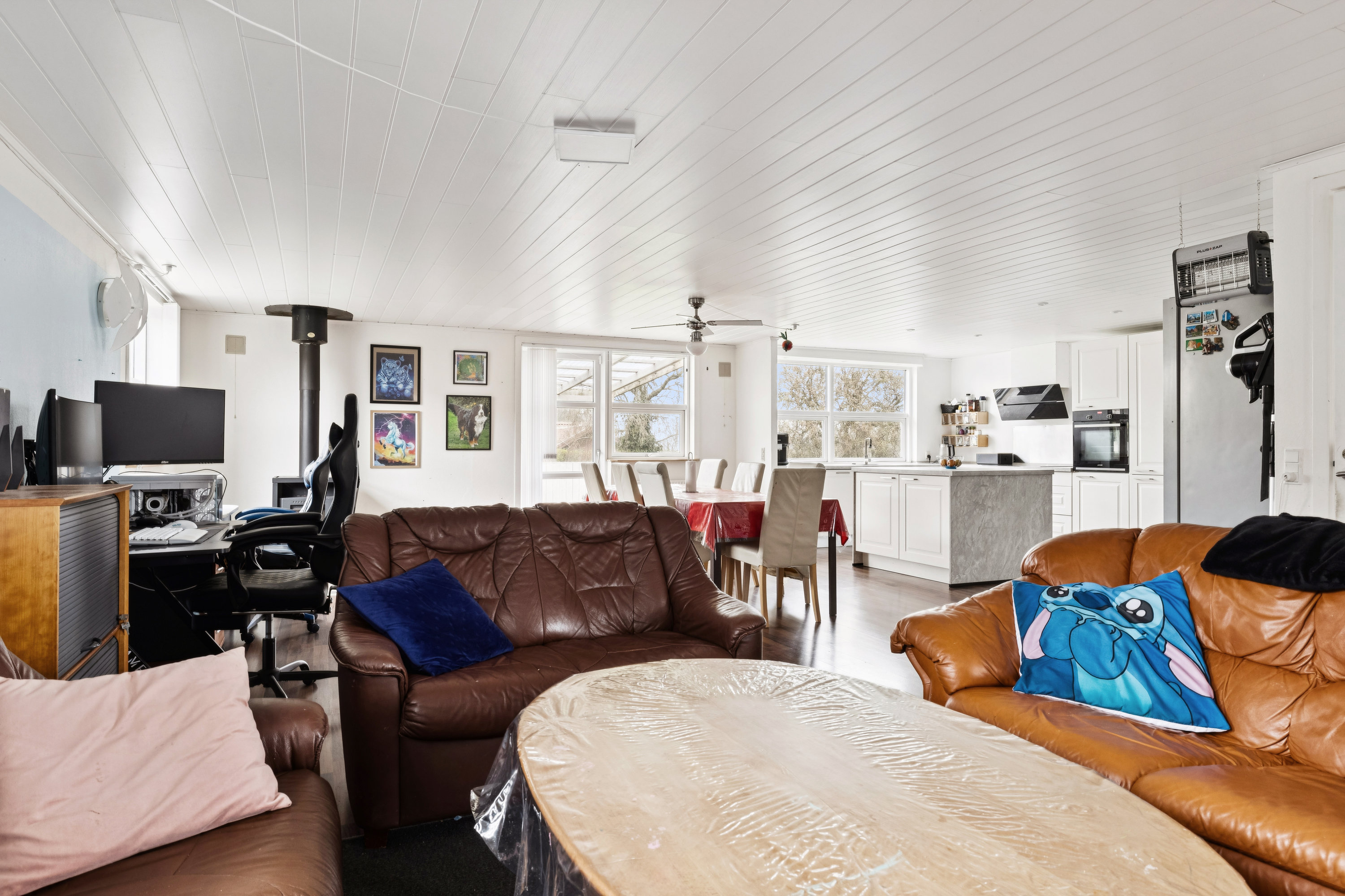 Fremhævet stue billede i fuldskærmstilstand. Billede af Egevænget 8, 7850 Stoholm Jyll