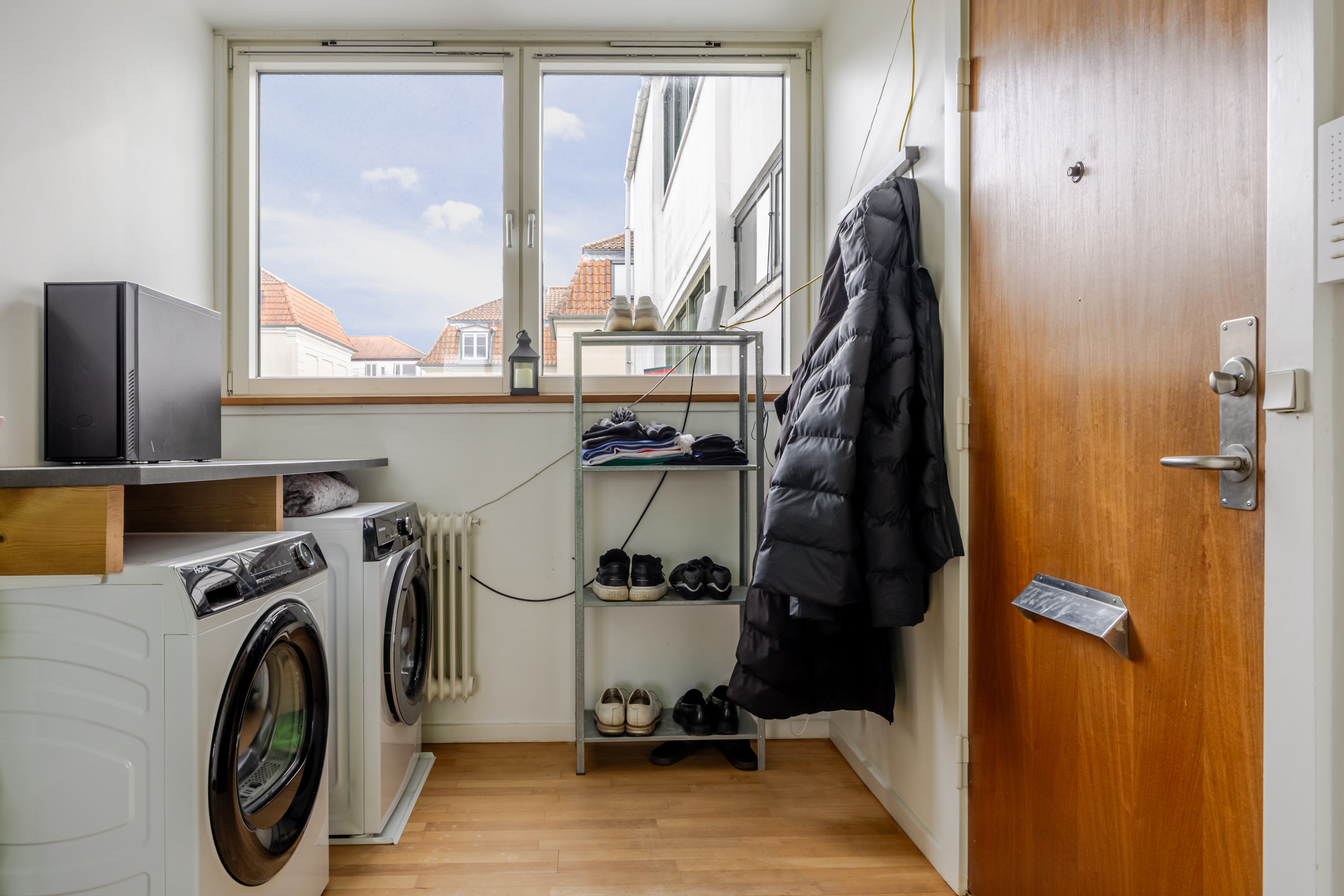 Fremhævet andet billede i fuldskærmstilstand. Billede af Utterslev Torv 30, 2. th., 2400 København NV