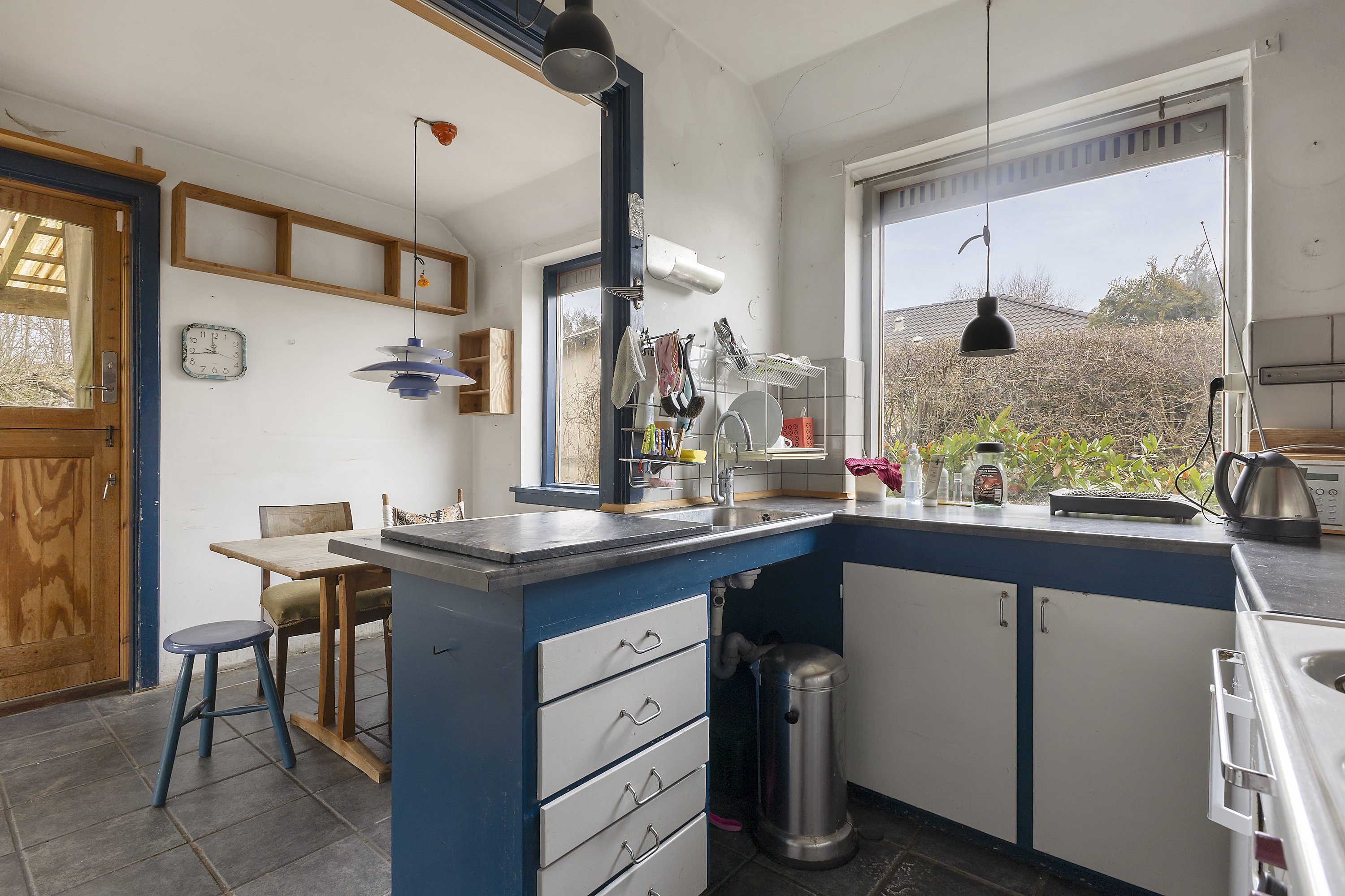 Fremhævet køkken billede i fuldskærmstilstand. Billede af Toftebjergvej 35, 2970 Hørsholm