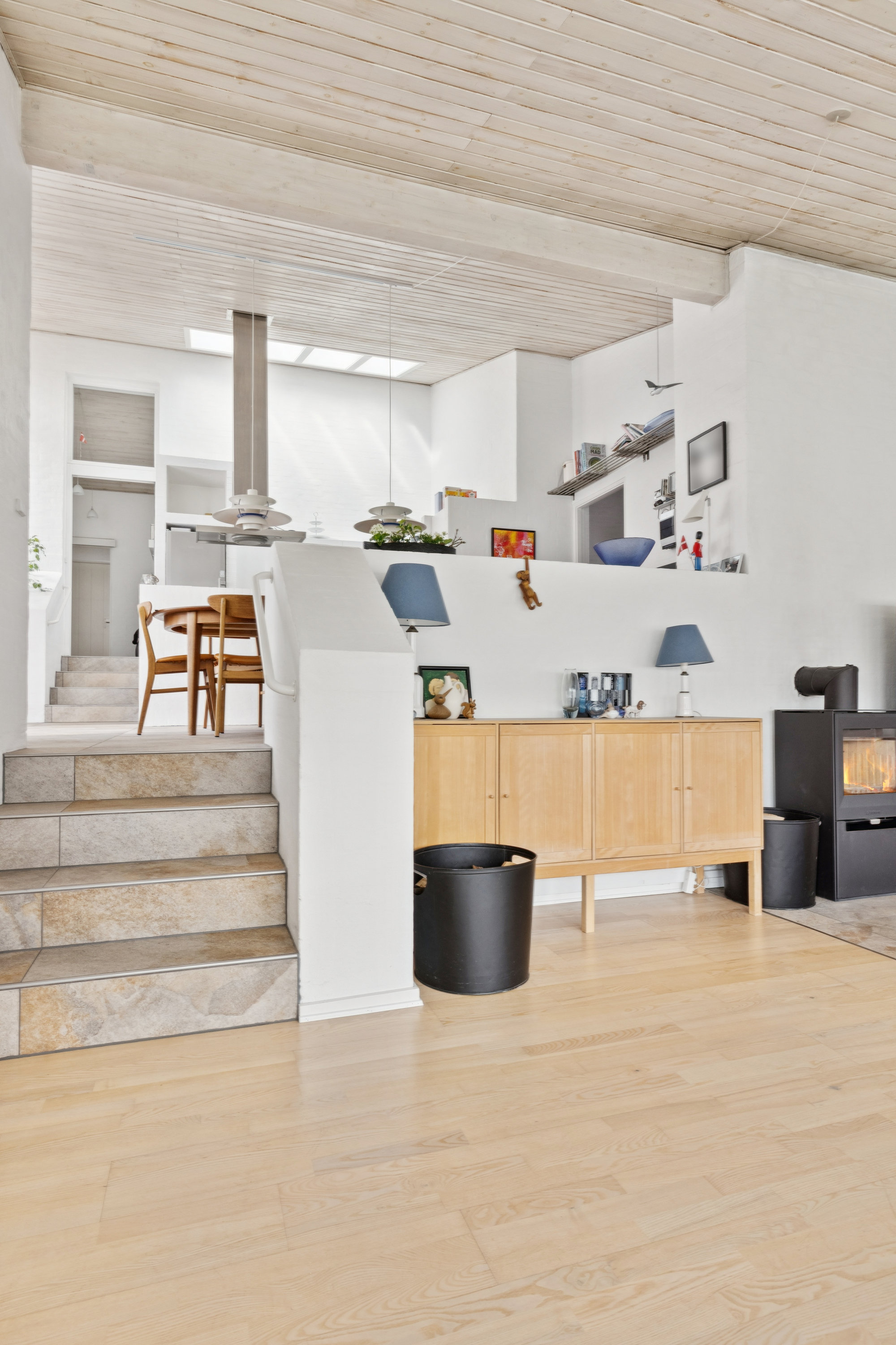 Fremhævet stue billede i fuldskærmstilstand. Billede af Stejlbjerg 37, 8543 Hornslet