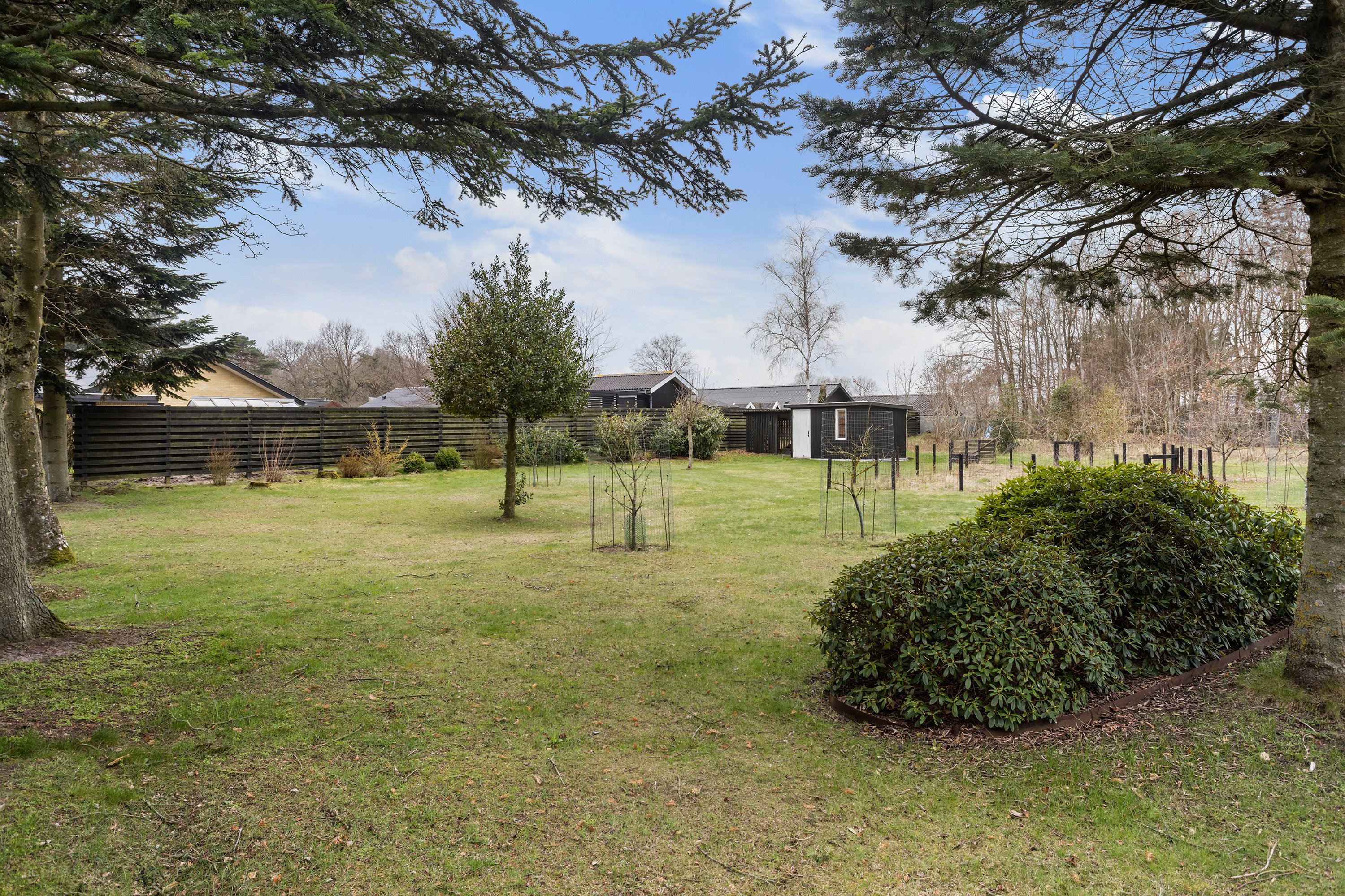 Fremhævet have billede i fuldskærmstilstand. Billede af Søndermarksvej 34, 9300 Sæby