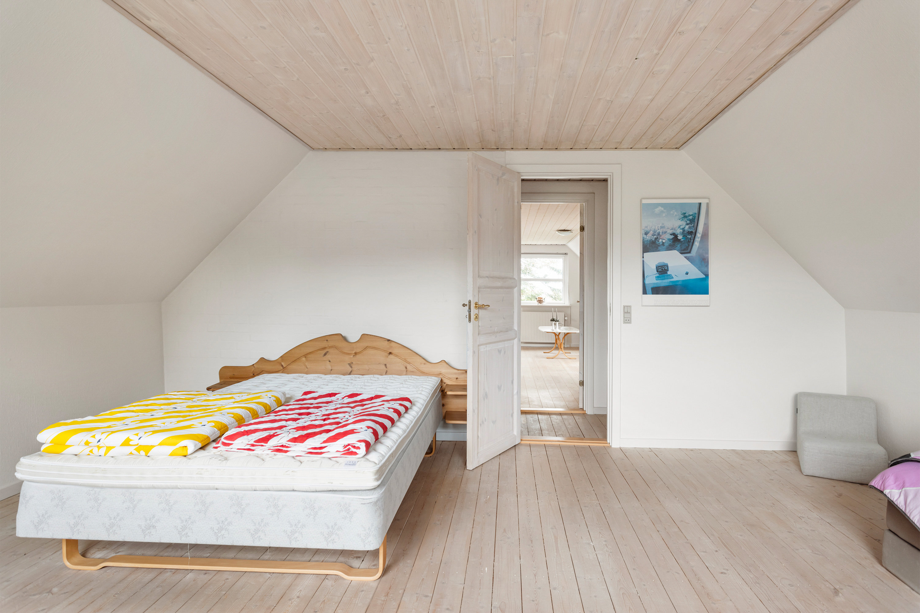 Fremhævet soveværelse billede i fuldskærmstilstand. Billede af Søndermarksvej 34, 9300 Sæby